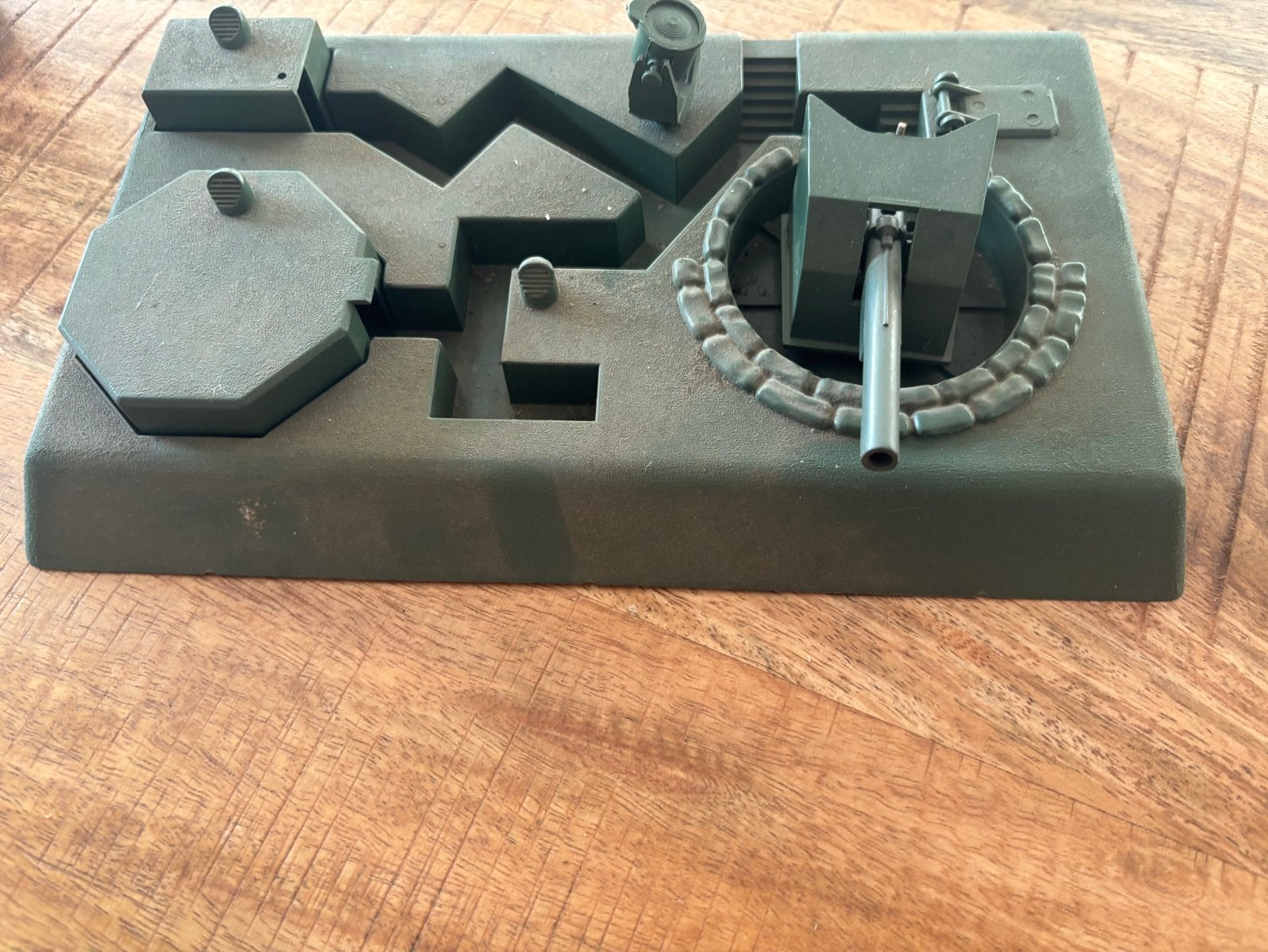 Airfix 1/72. Gun Emplacement, Ophalen of Verzenden, Zo goed als nieuw, Overige merken
