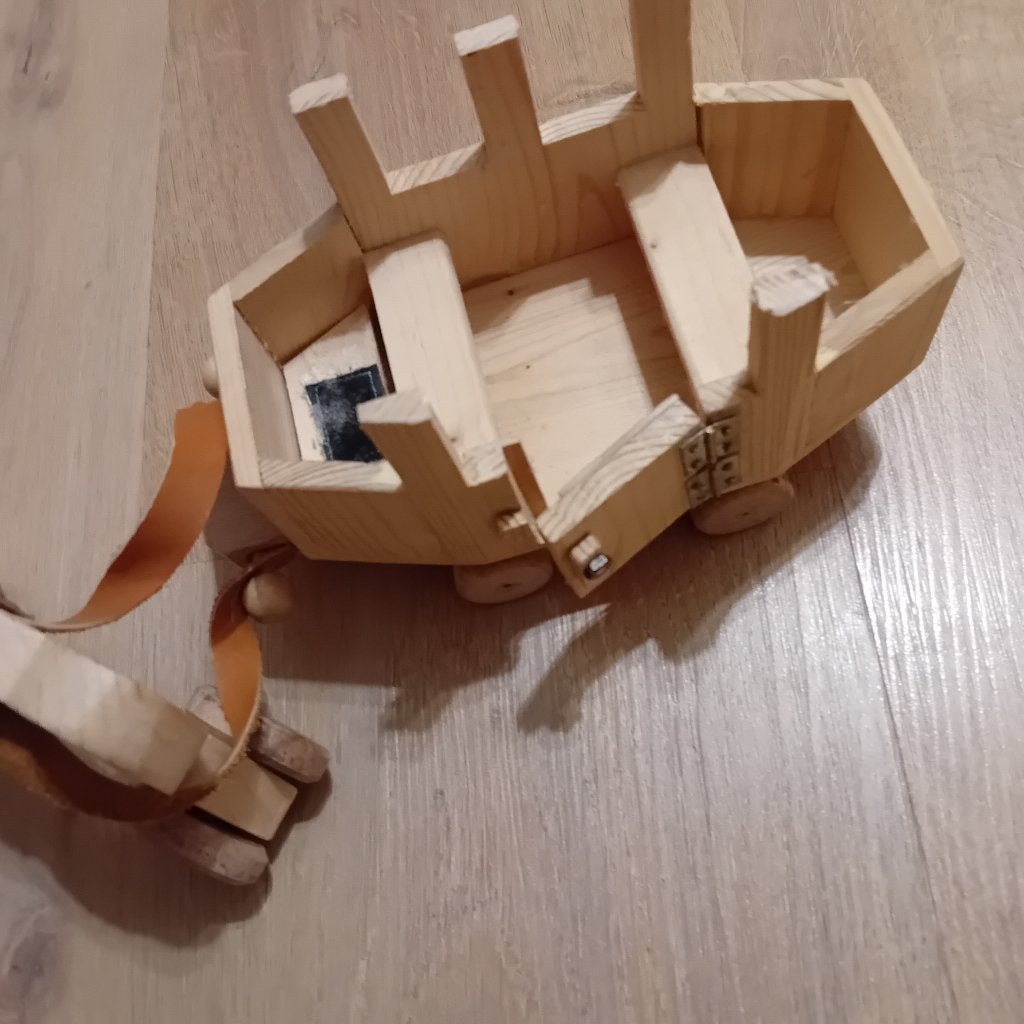 Houten paardjes met wagen nieuw, Ophalen of Verzenden