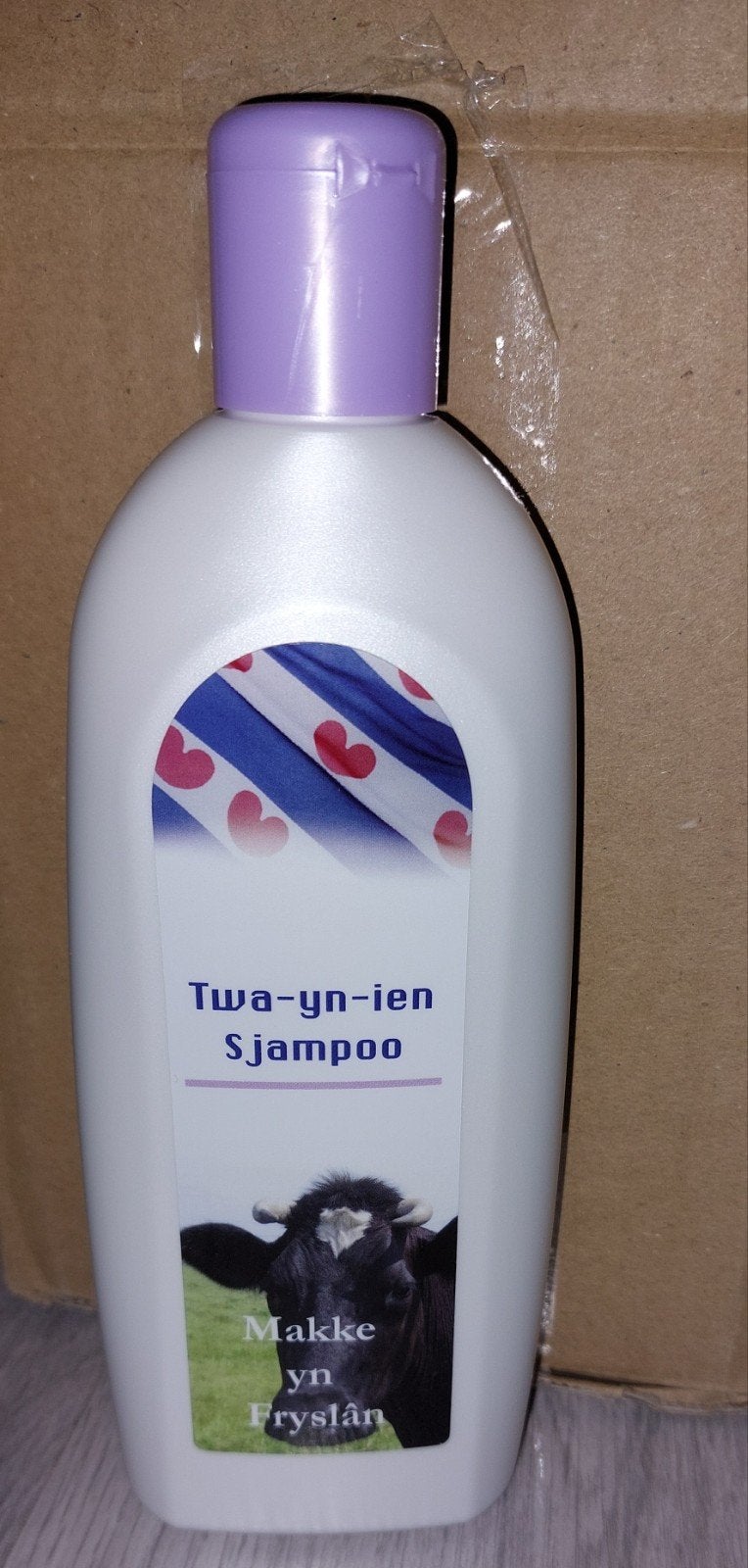 Twa-yn-ien Friese Shampoo - Makke yn Fryslân, Ophalen of Verzenden