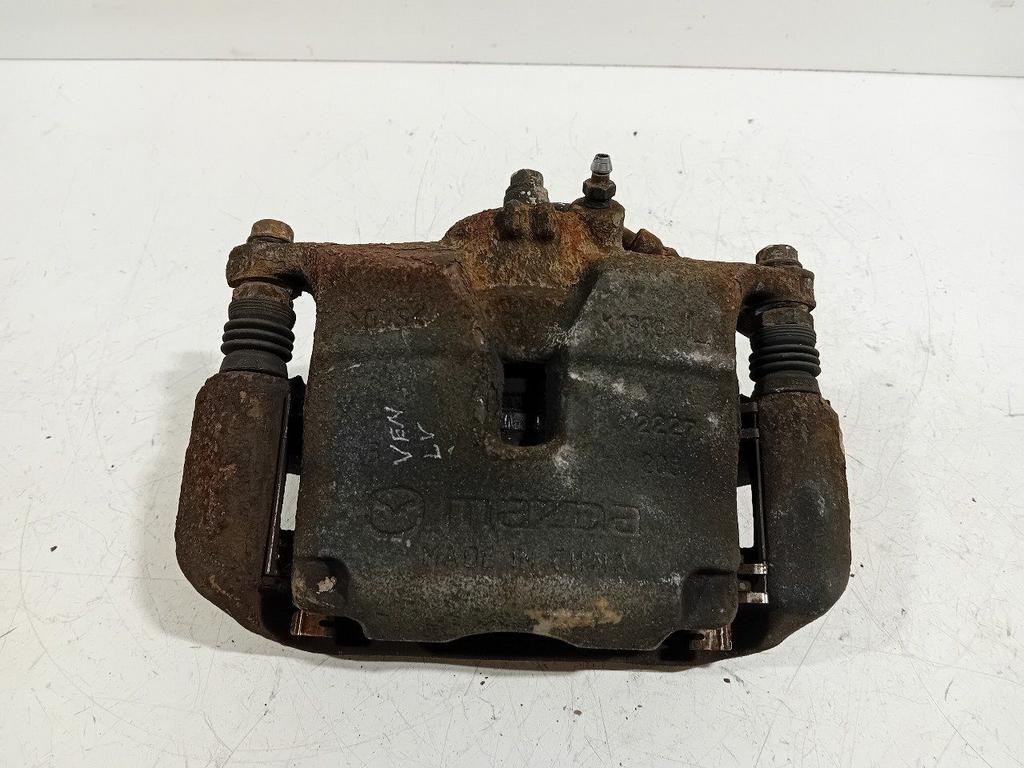 Remklauw links voor Mazda CX-3, Onderdelen@venauto.nl, Van der Ven Autorecycling B.V., Gebruikt, Ettenseweg 76, 4706 PB Roosendaal, The Netherlands