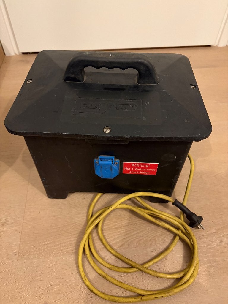 Scheidingstransformator 230V 2500VA Elspro, Aachen 3980002, Ophalen of Verzenden, Zo goed als nieuw, Overige typen