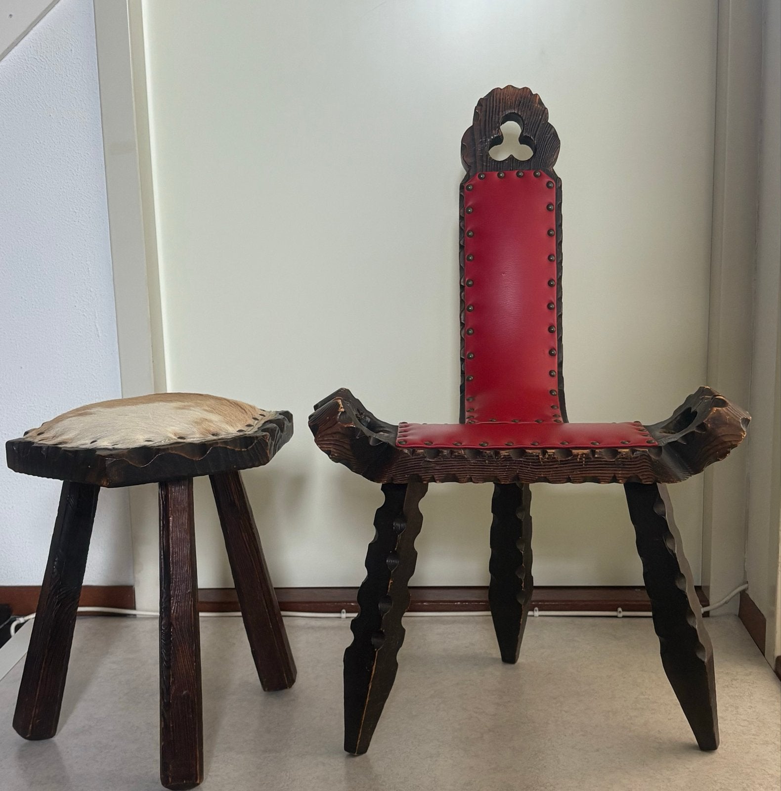 Origineel Spaans stoeltje met krukje - Nieuwstaat, Antiek en Kunst, Antiek | Meubels | Stoelen en Banken, Ophalen