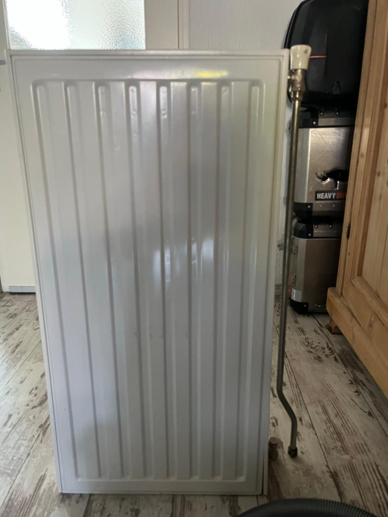 Radson radiator 450x900 t 33 mm met zijpanelen, Ophalen, 30 tot 80 cm, Gebruikt, Radiator