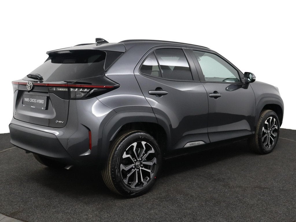 Toyota Yaris Cross 1.5 Hybrid 115 Dynamic | Nieuw! |, Auto's, Toyota, 12 maanden, Stof, Euro 6, Overige kleuren