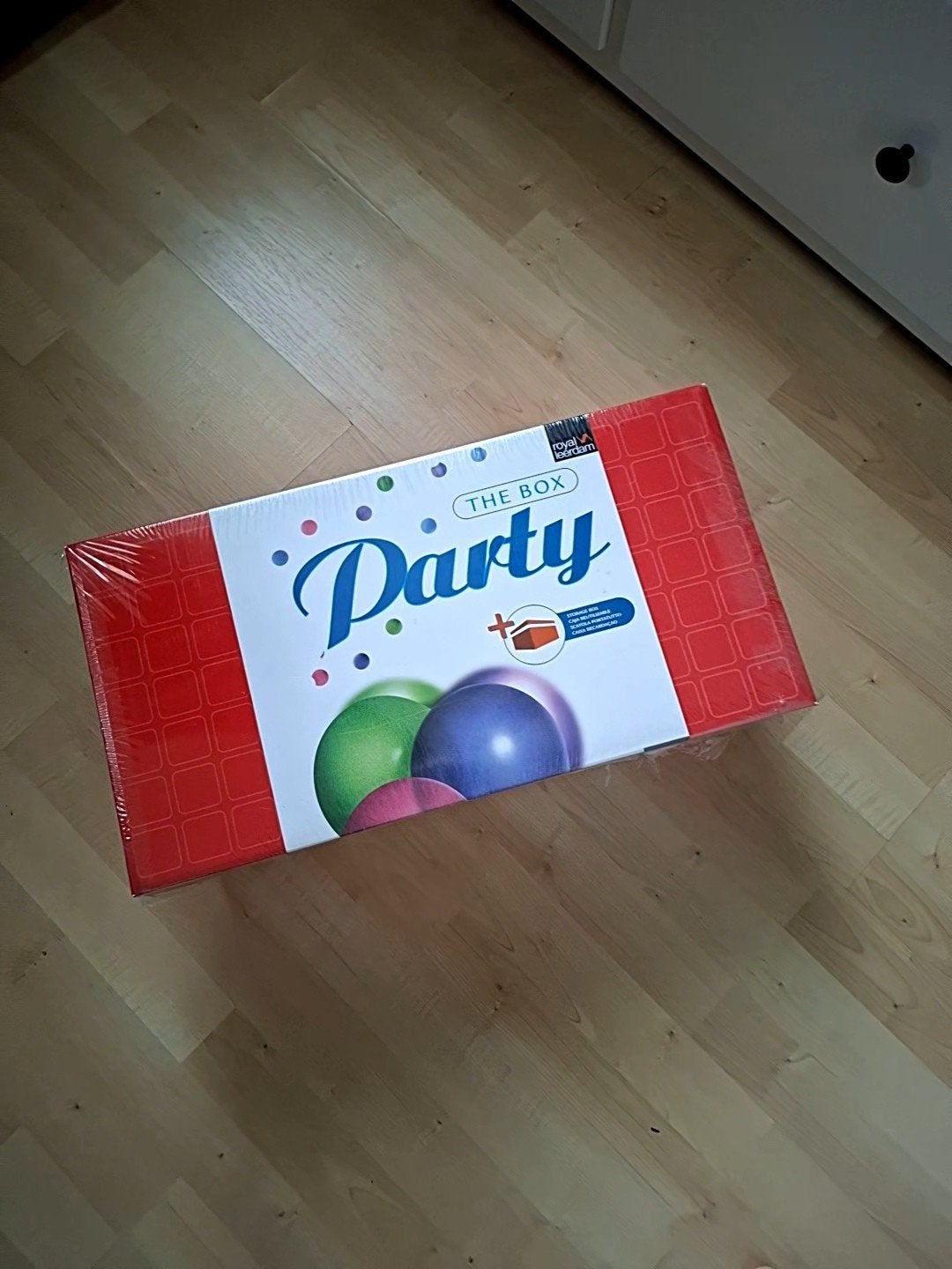 16 delig party glazen set nog nieuw in doos, Huis en Inrichting, Ophalen, Glas of Glazen, Nieuw, Glas