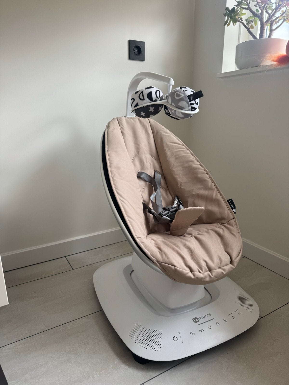 4moms mamaRoo Wipstoel - Zo goed als nieuw, Overige merken, Nieuw, Wipstoel, Ophalen of Verzenden