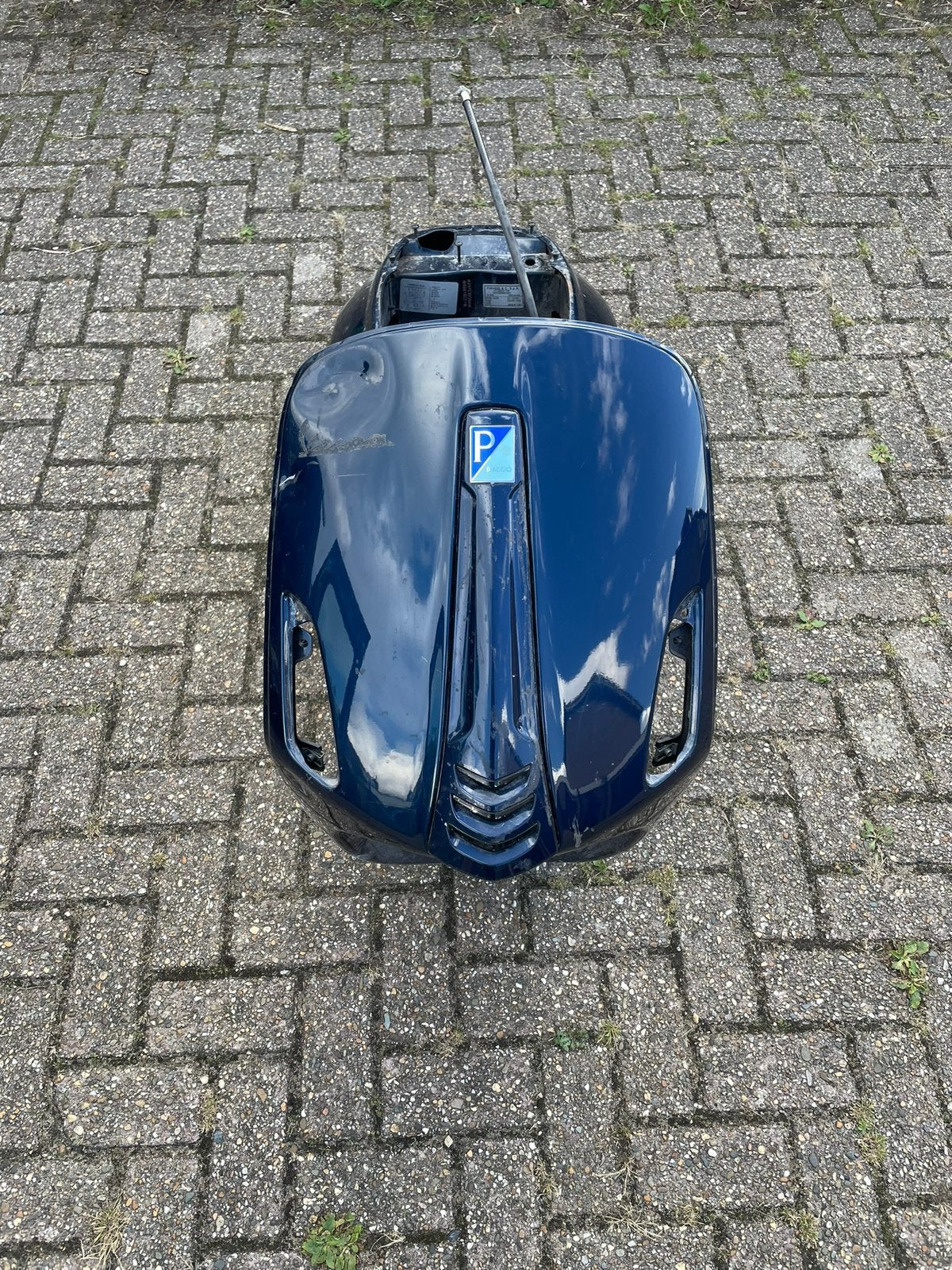 Vespa primavera snor frame 2016 3e eigenaar, Ophalen