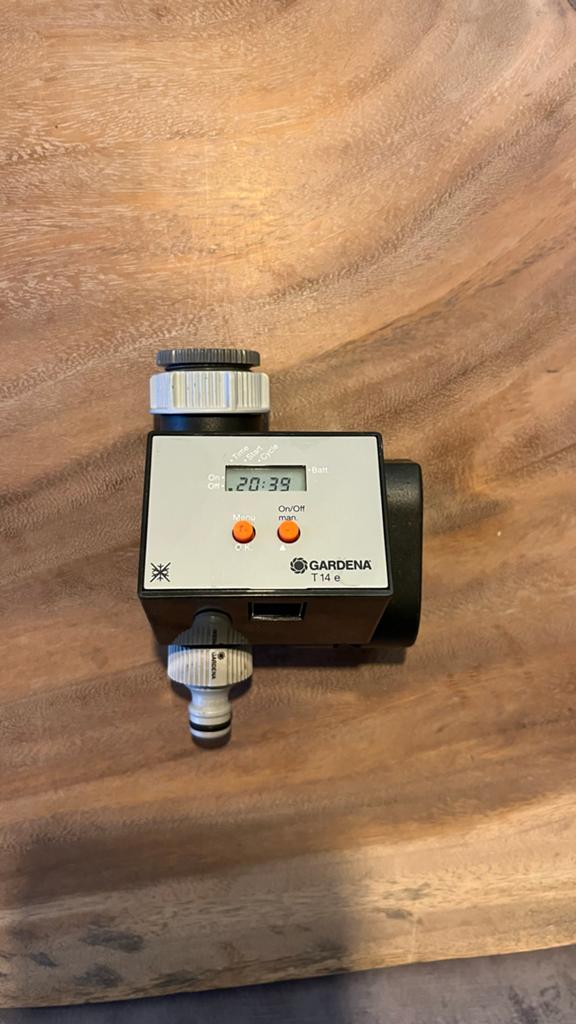 Gardena Basic T14e besproeiingscomputer, Ophalen of Verzenden, Zo goed als nieuw, Overige typen