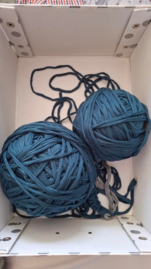 Hoooked Zpagetti garen - 2 bollen, Ophalen of Verzenden, Zo goed als nieuw, Breien of Haken, Wol of Garen