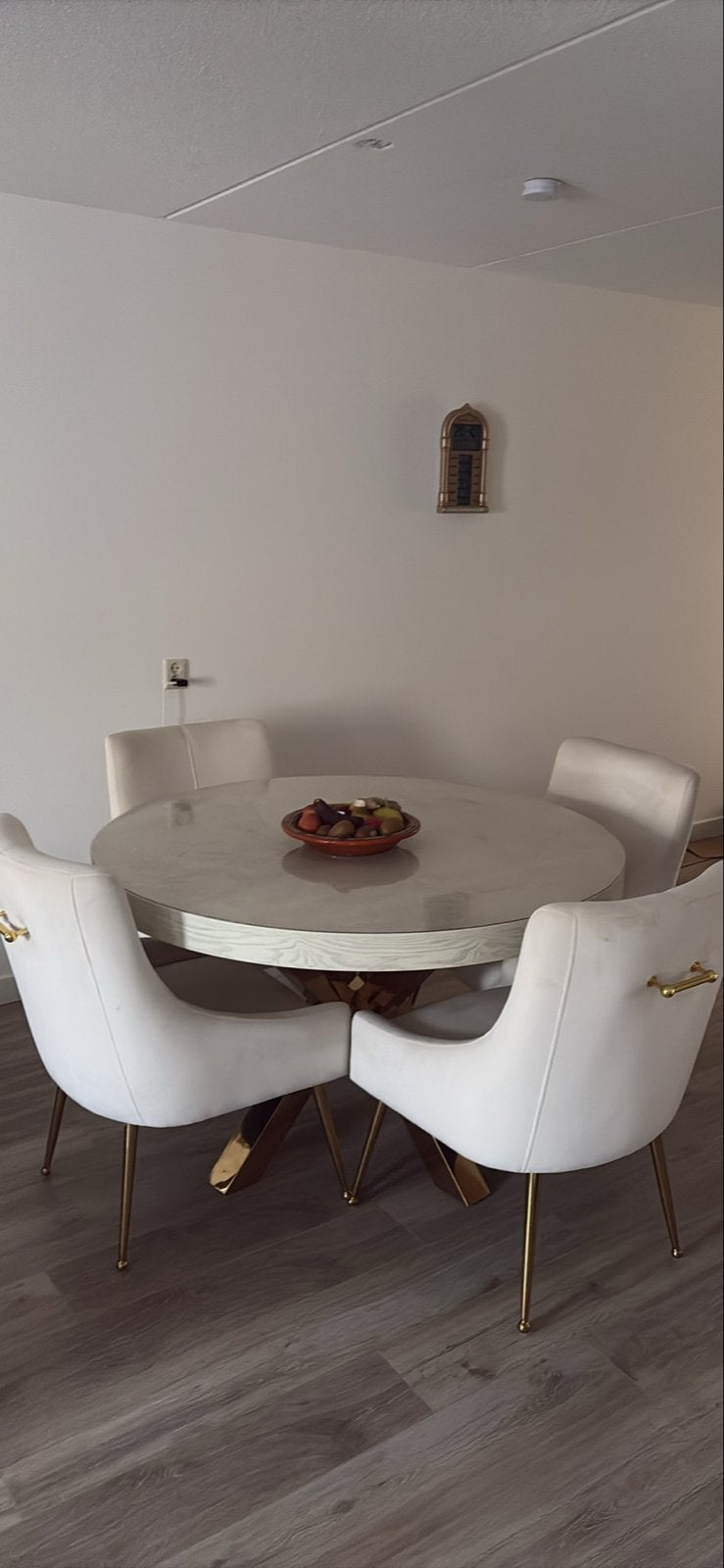 Elegante eetkamerset: ronde tafel met 4 stoelen, 100 tot 150 cm, Rond, Ophalen of Verzenden, Zo goed als nieuw