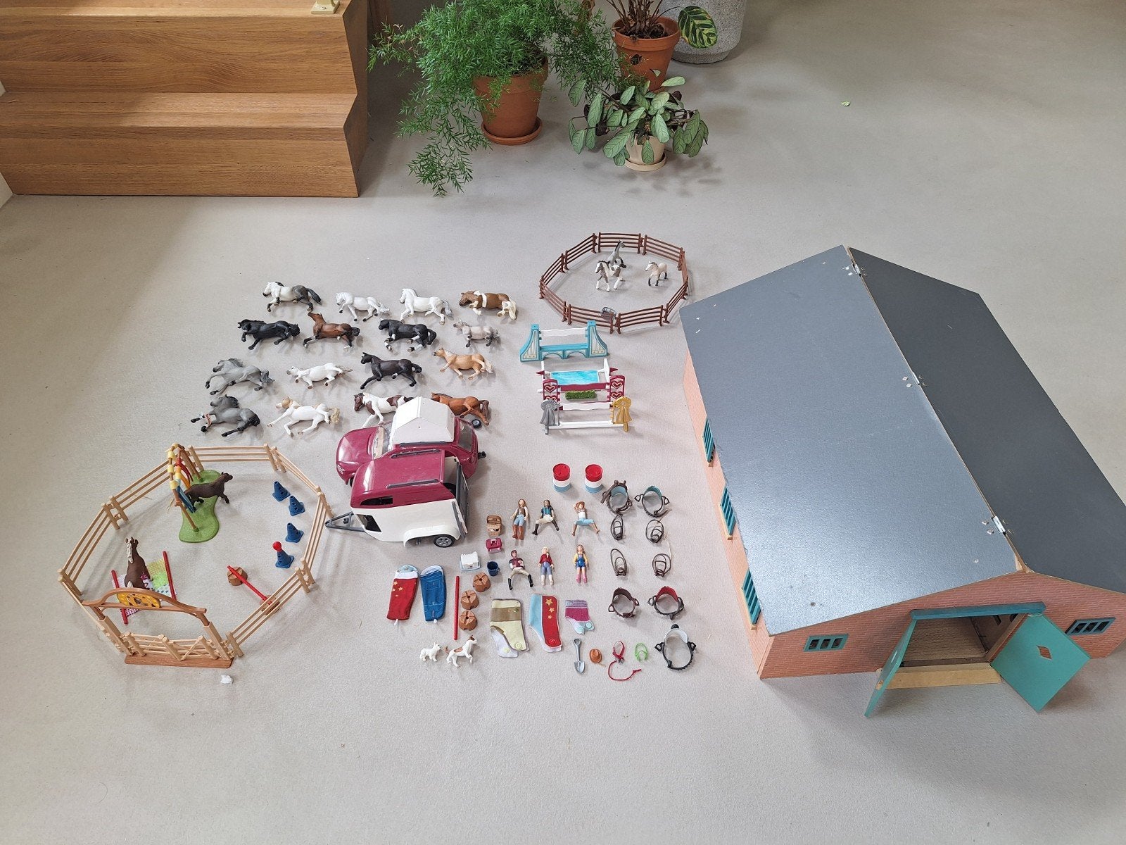 Schleich paarden manege met paarden, sets en toebehoren., Ophalen, Gebruikt
