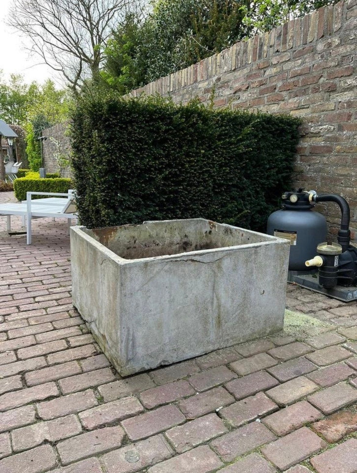 Oude Pekelbak - Opknapper, zwaar en robuust, Ophalen, Gebruikt, 60 tot 100 cm, Beton