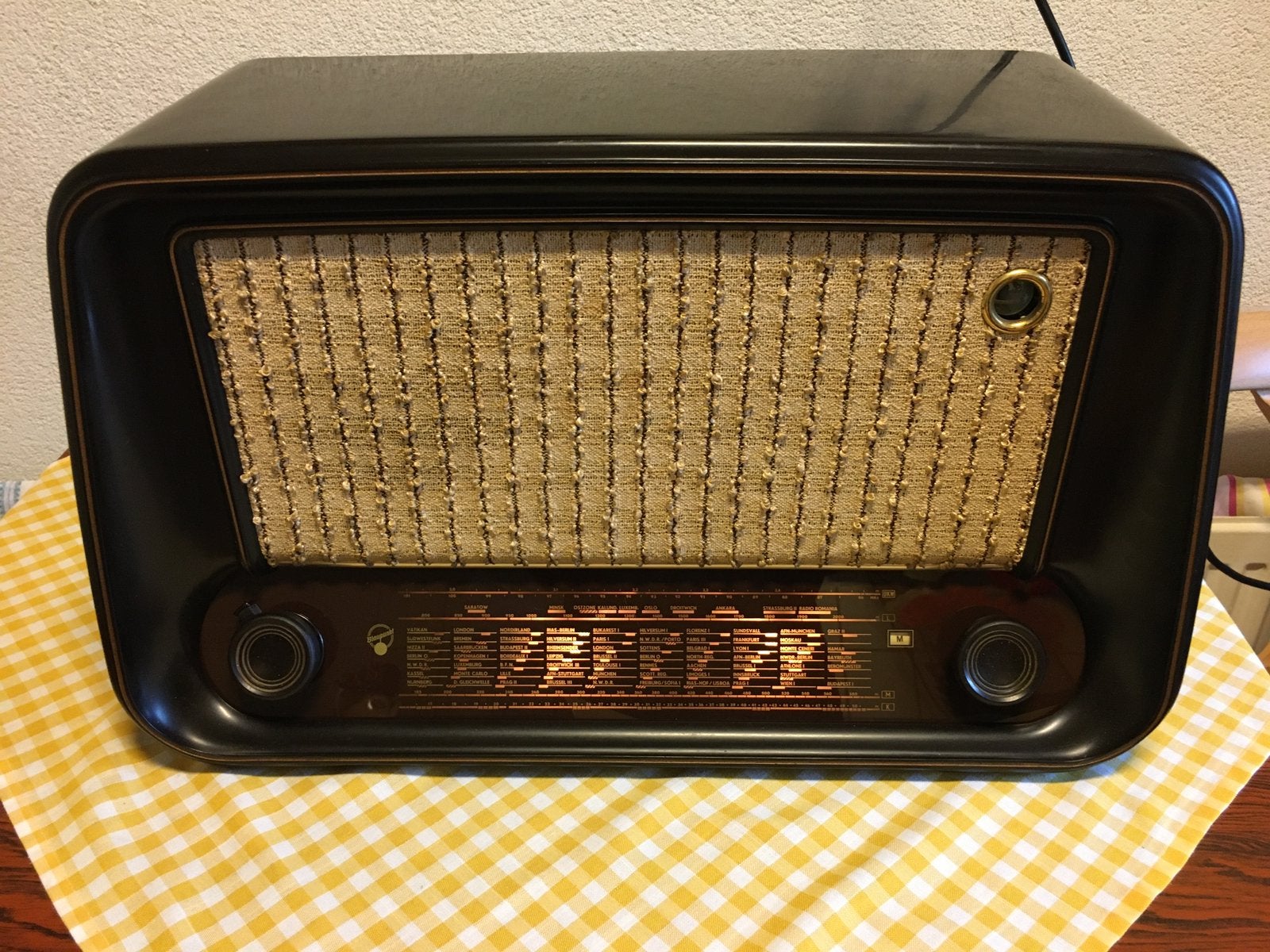 Vrij zeldzam oude bakkeliet blaupunkt radio vaste pr ophalen, Ophalen