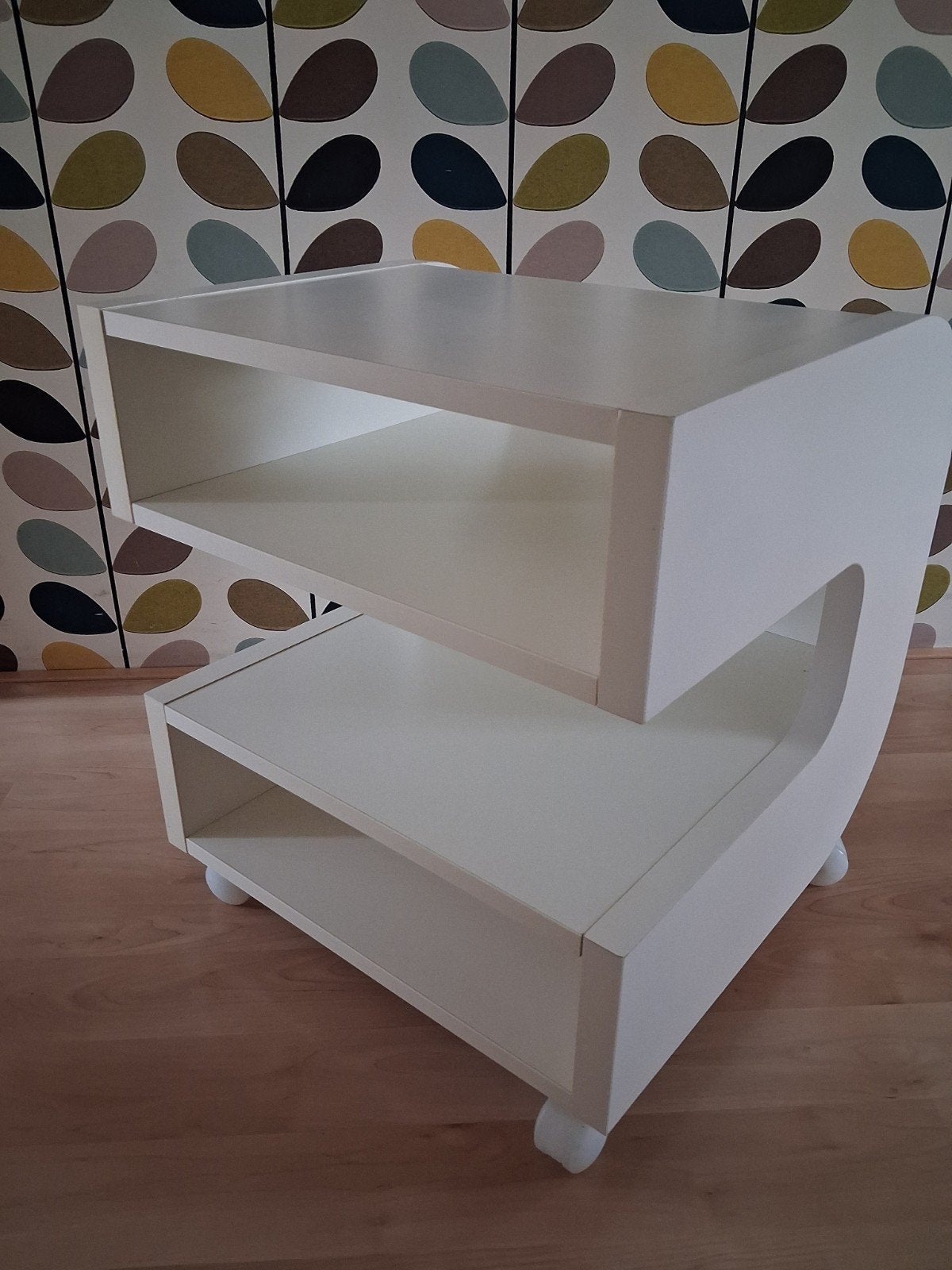 Bijzetkastje/trolley Ilen van Ikea, Huis en Inrichting, Kasten | Schoenenkasten, Ophalen of Verzenden, Gebruikt, Jaren negentig/vintage
