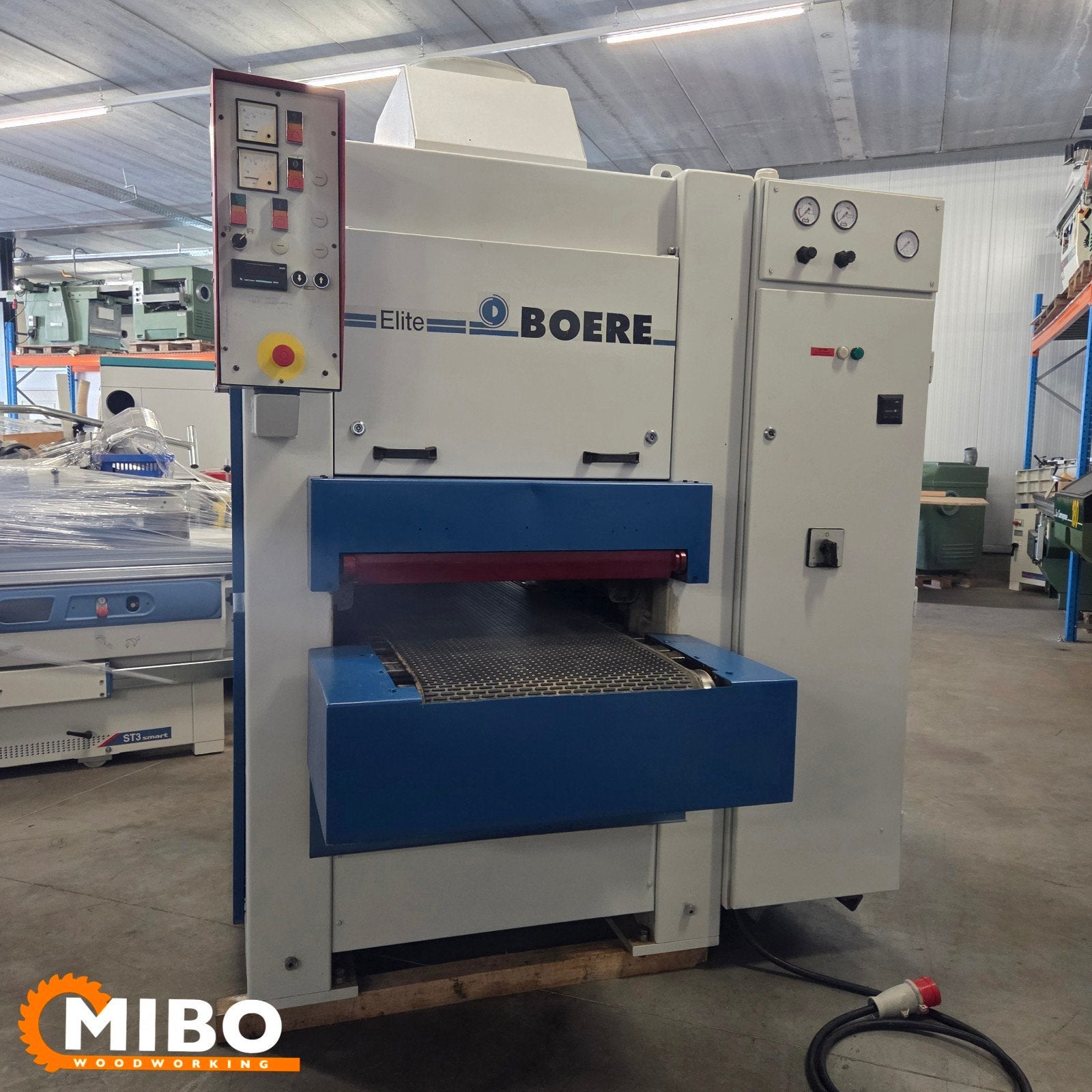 Boere breedbandschuurmachine 600mm compact elite model **, Doe-het-zelf en Verbouw, Gereedschap | Schuurmachines, Ophalen of Verzenden