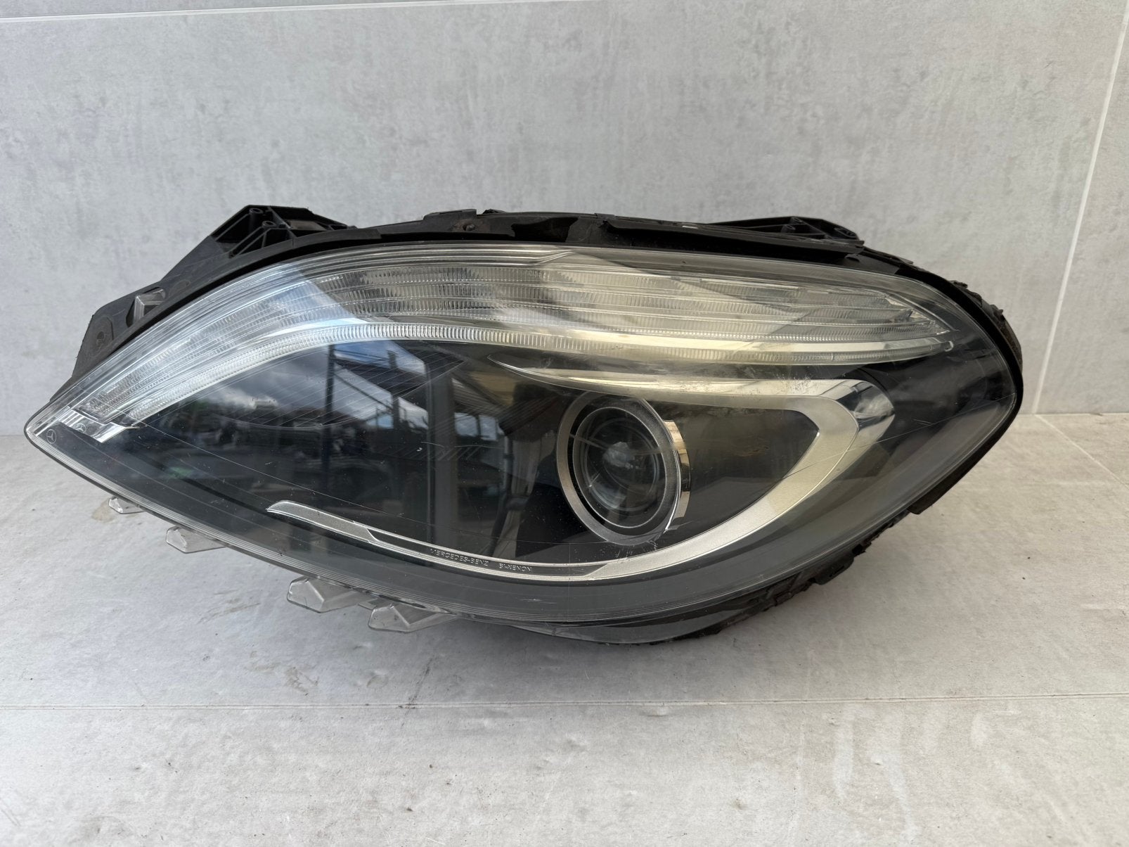 Koplamp Mercedes B Klasse W246 Bixenon Links A2468207161, Ophalen