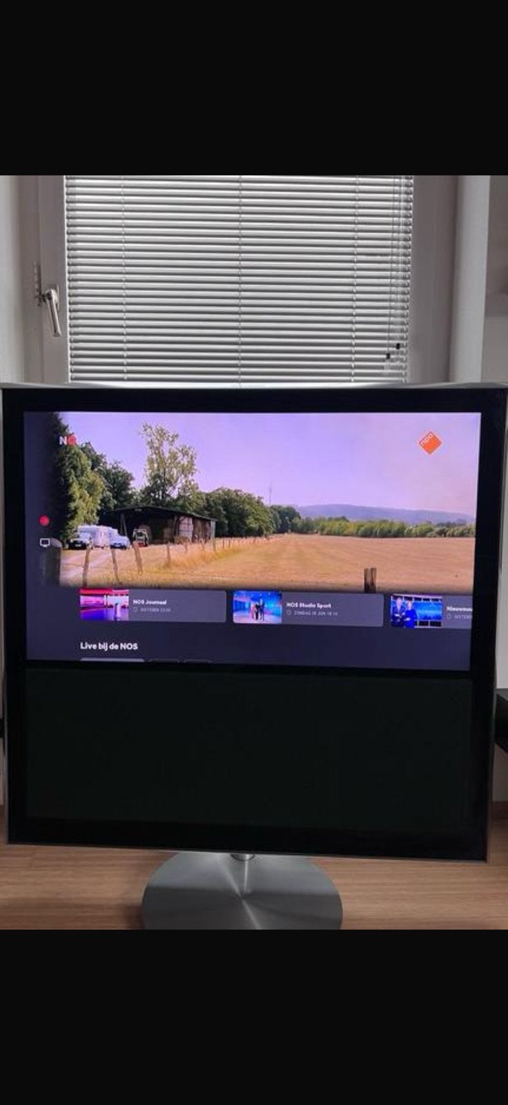 Bang en Olufsen Beovision 10-40 B&O, 50 Hz, Zo goed als nieuw, 100 cm of meer, Ophalen