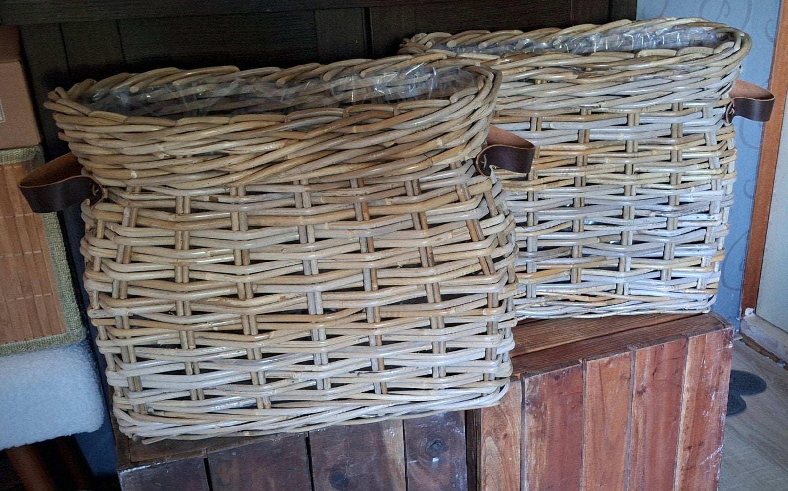 rieten manden maat m, Huis en Inrichting, Woonaccessoires | Schalen en Manden, Ophalen, Zo goed als nieuw, Plantenpot of Plantenbak