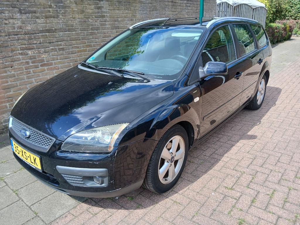 Ford Focus 1.6 74KW Wagon 2007 Zwart, Auto's, Ford, 1596 cc, 4 cilinders, 635 kg, 100 pk