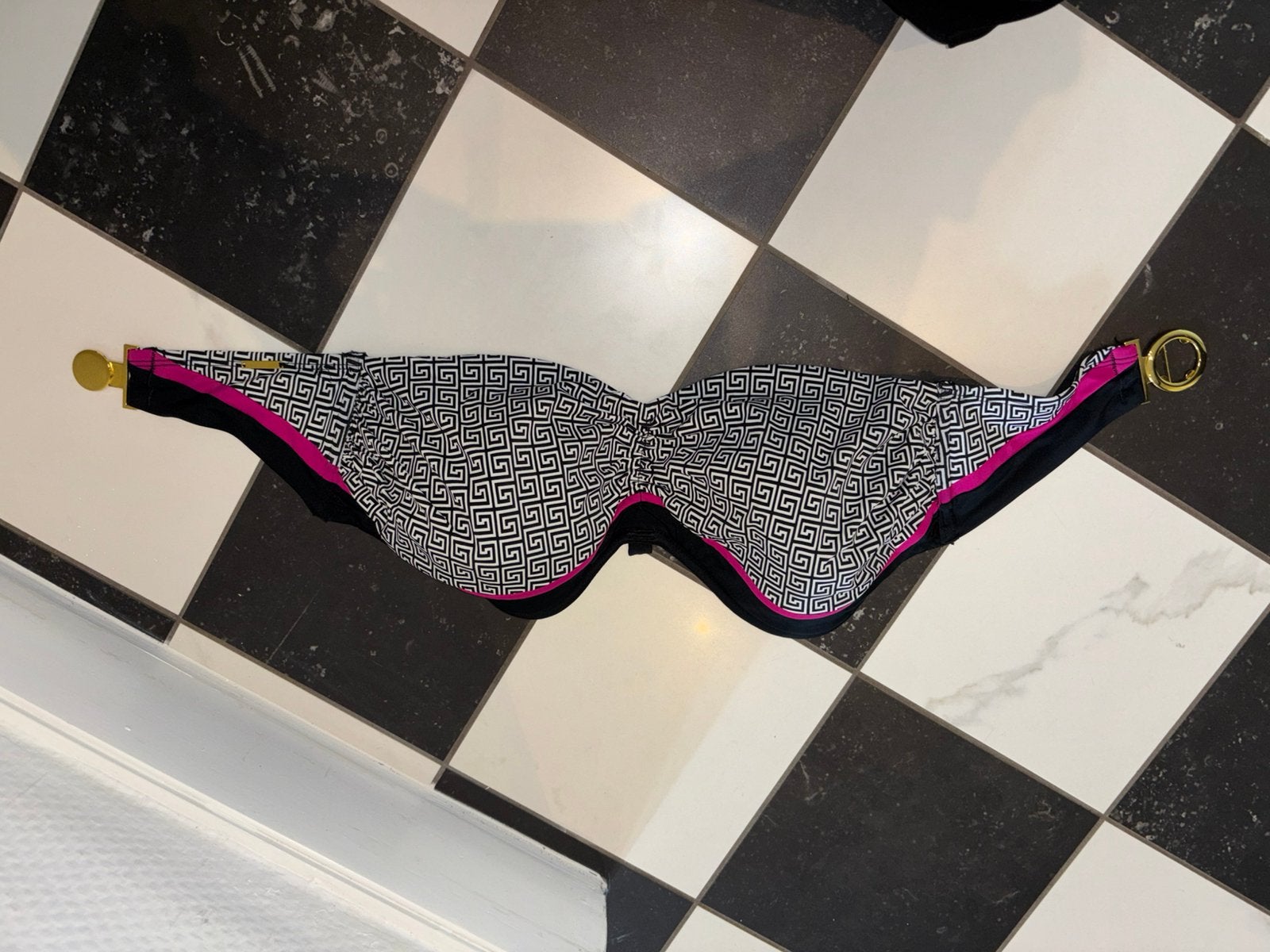 Sapph bikini top 80E, Ophalen of Verzenden, Zo goed als nieuw, Zwart, Bikini