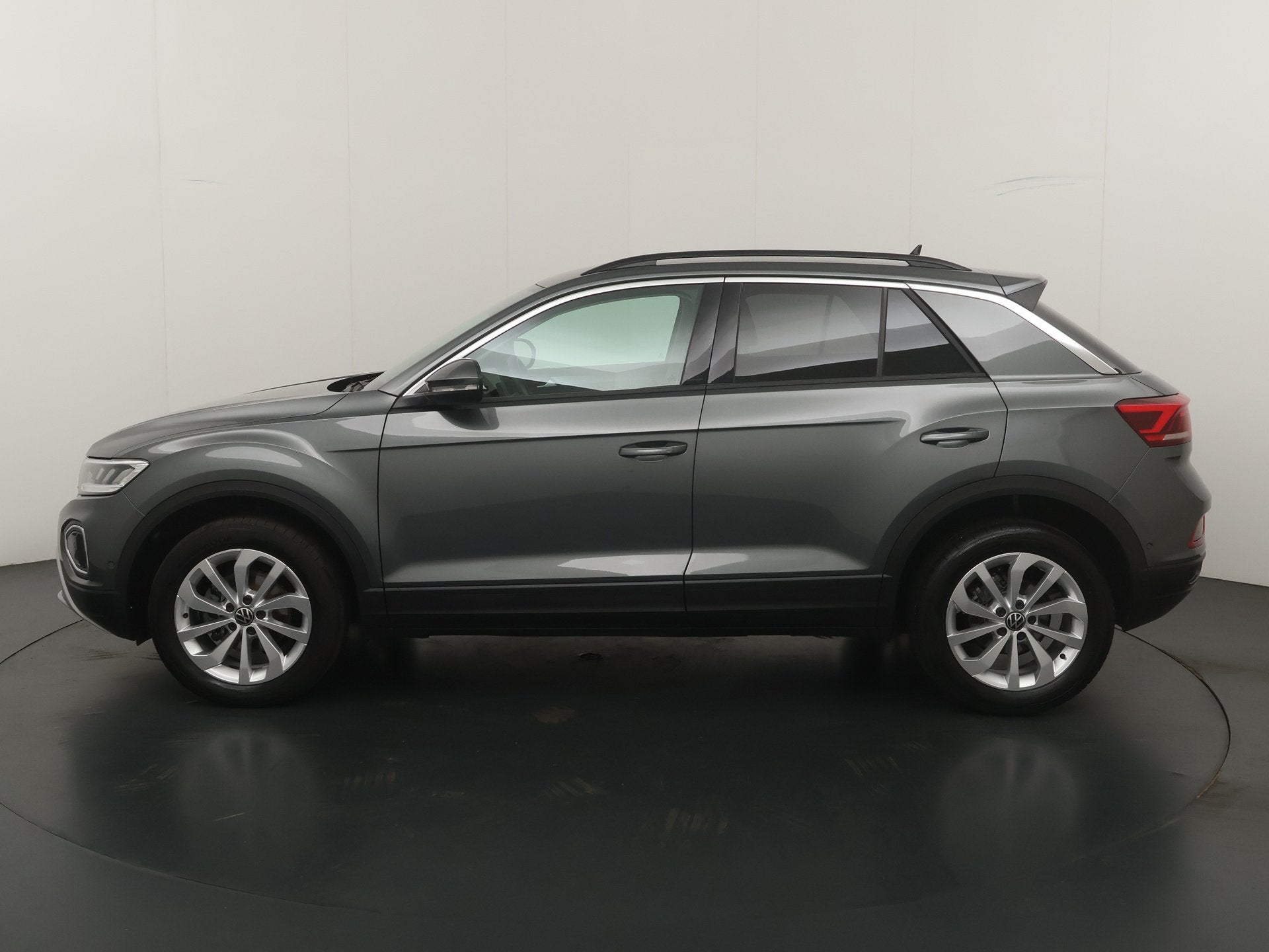 Volkswagen T-Roc 1.5 150PK TSI Life Edition | AUTOMAAT | Ada, Auto's, Volkswagen, Automatische klimaatregeling, Stof, 4 cilinders