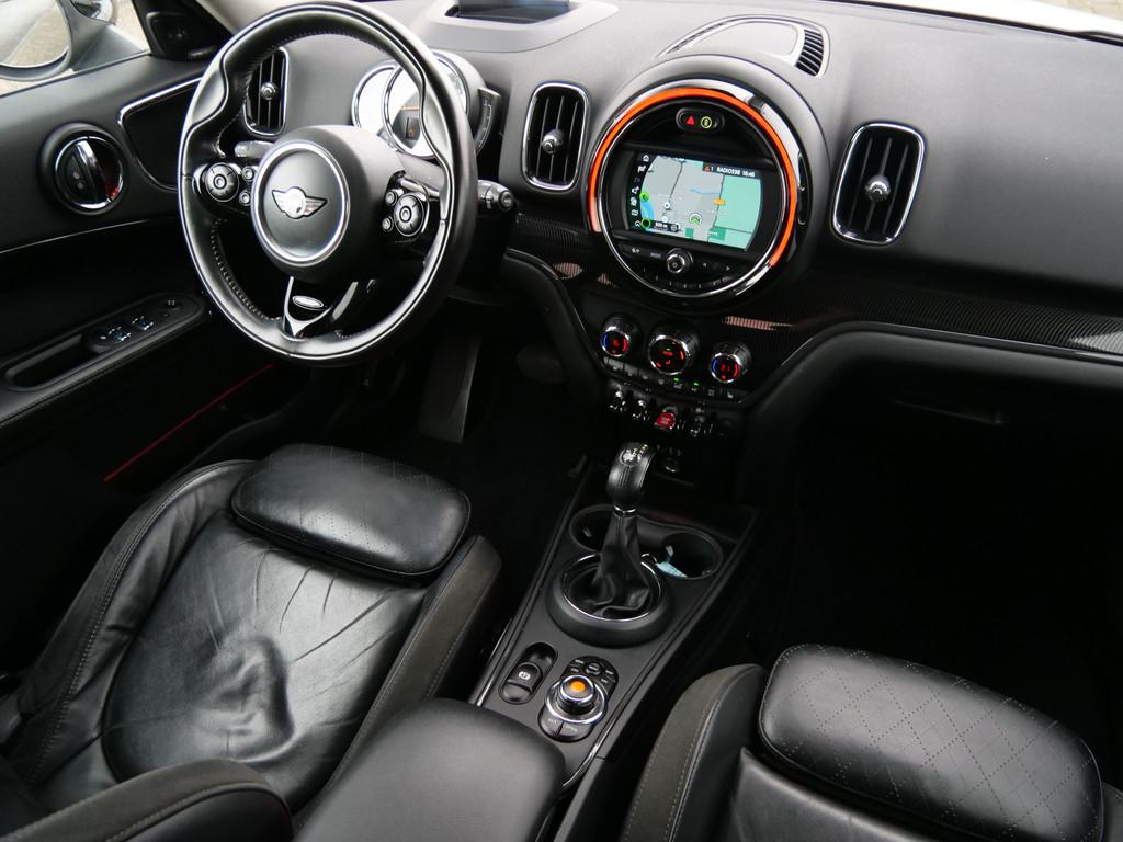 MINI Countryman 2.0 192pk Cooper S ALL4 Chili Automaat Camer, Auto's, Mini, Automaat, 1998 cc, 1505 kg, Wit