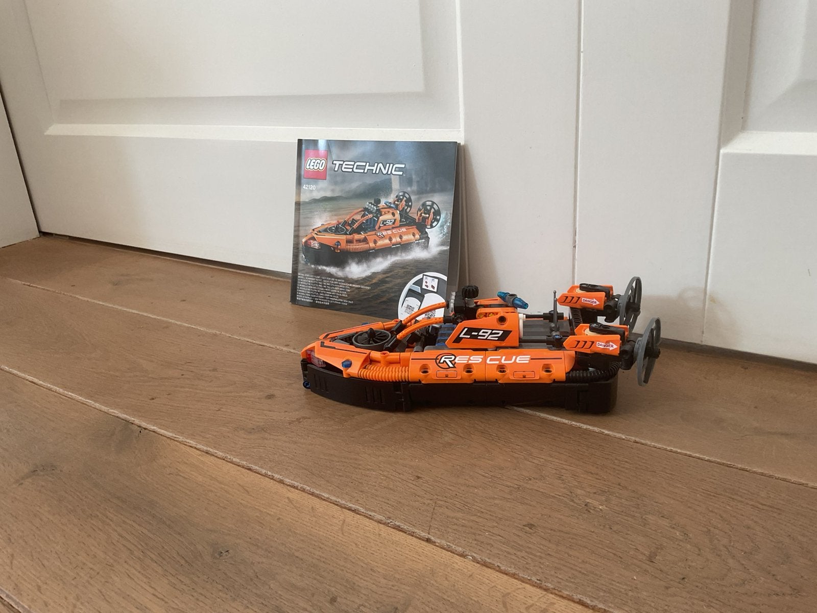 Lego technic 42120 compleet -Reddingshovercraft, Lego, Inclusief instructies, Ophalen of Verzenden, Zo goed als nieuw