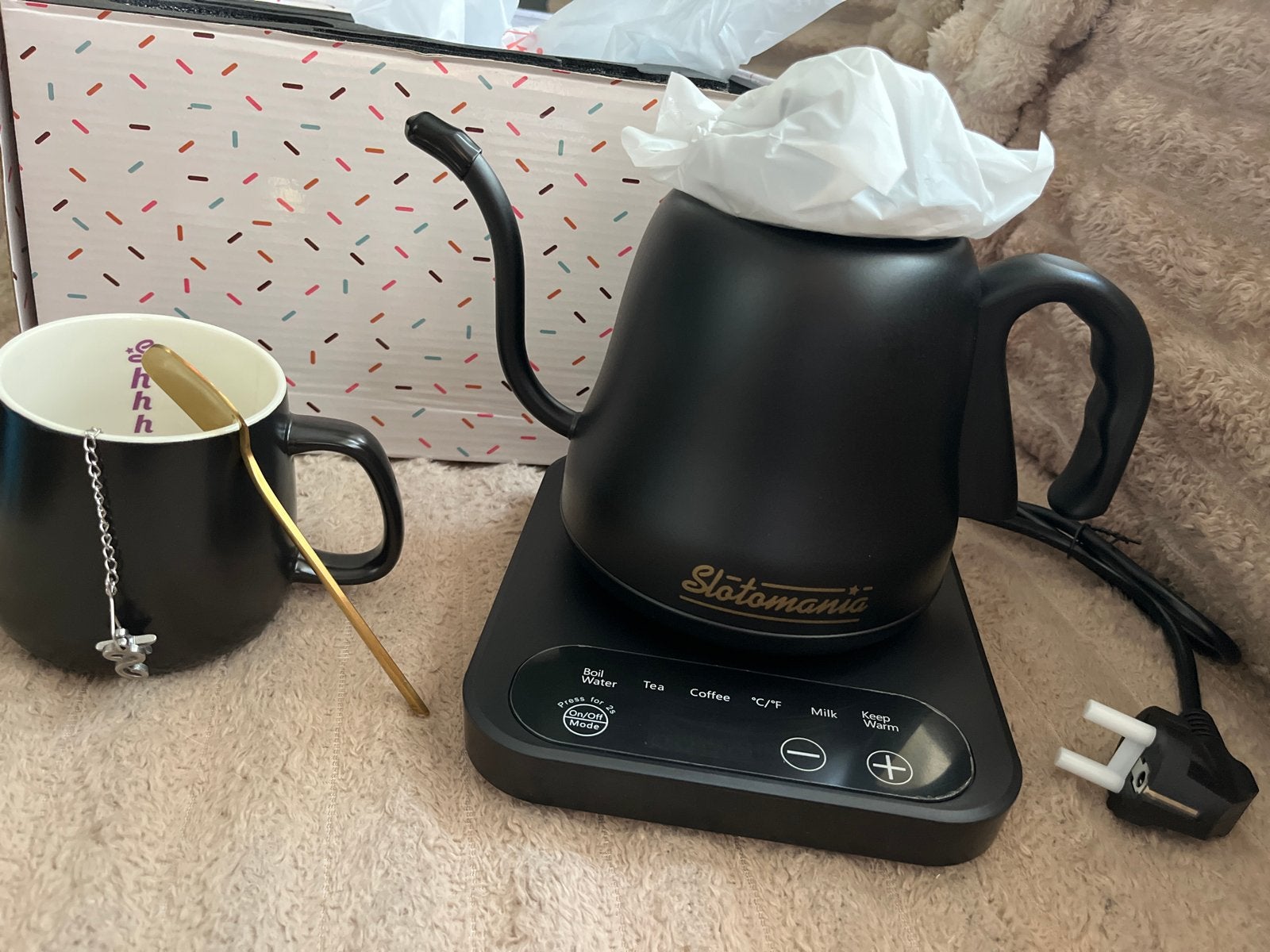 Slotomaniac waterkoker met mok en accessoires, Minder dan 1 liter, Ophalen of Verzenden, Nieuw