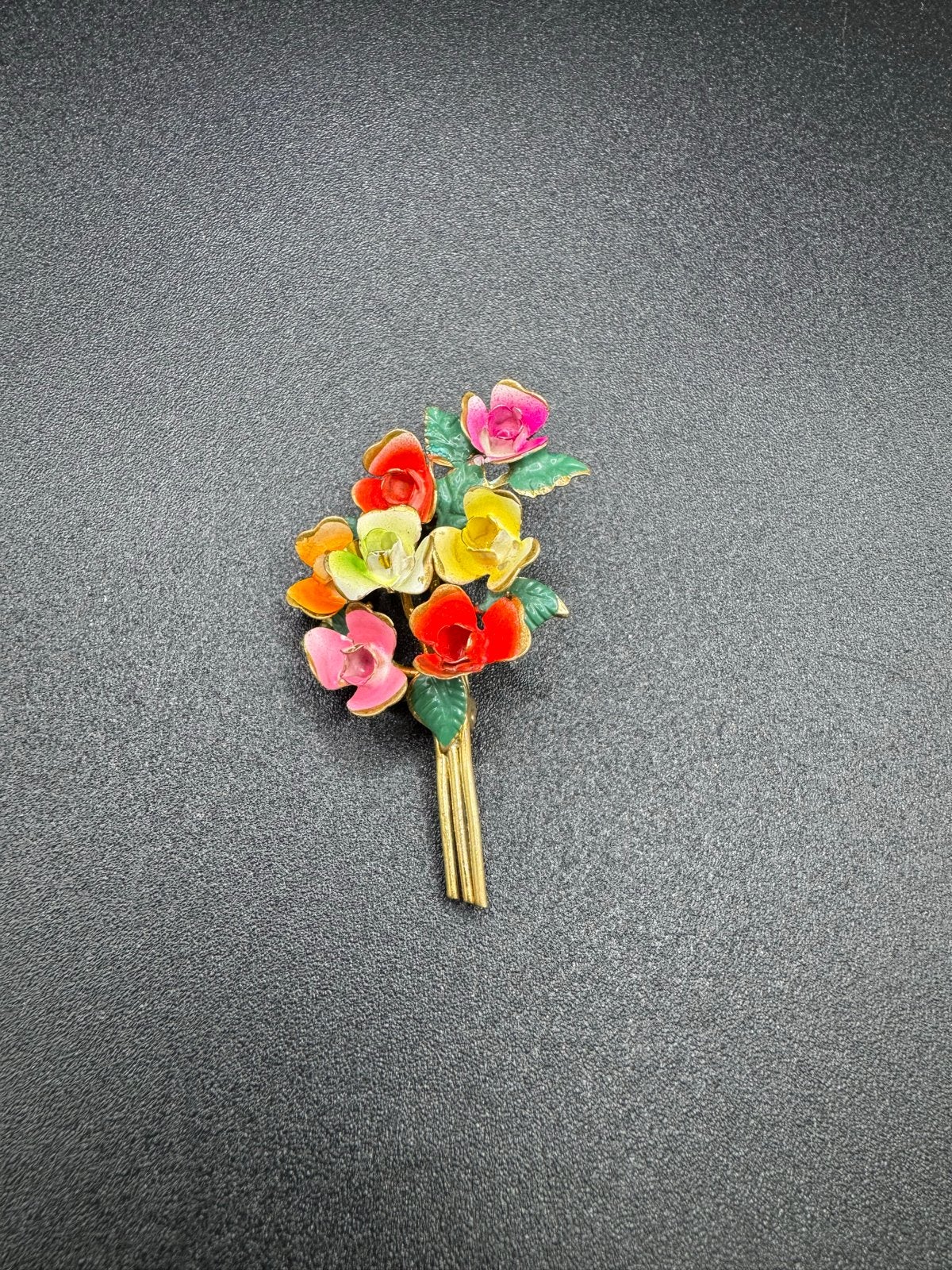 Vintage Broche Boeket Bloemen Emaille Kleurrijk, Overige materialen, 4 tot 7 cm, Gebruikt, Overige kleuren