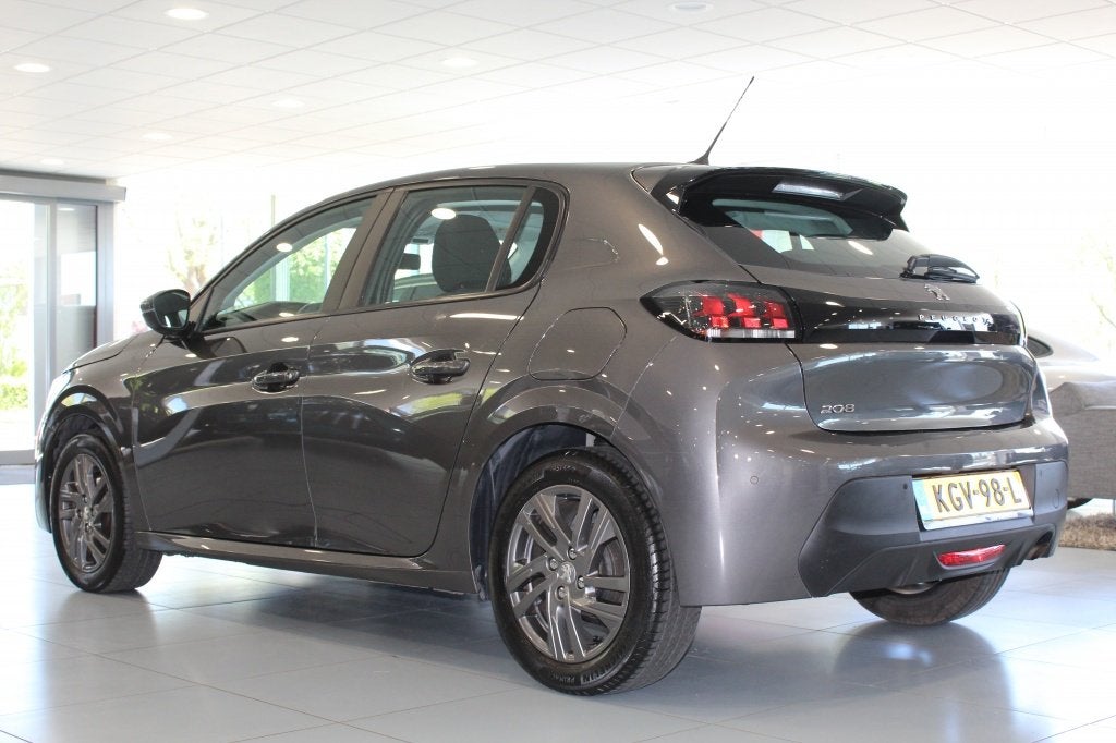 Peugeot 208 1.2 PT Allure Pack/CARPLAY/PDC/NAVIGATIE, Stof, Gebruikt, Zwart, 1199 cc