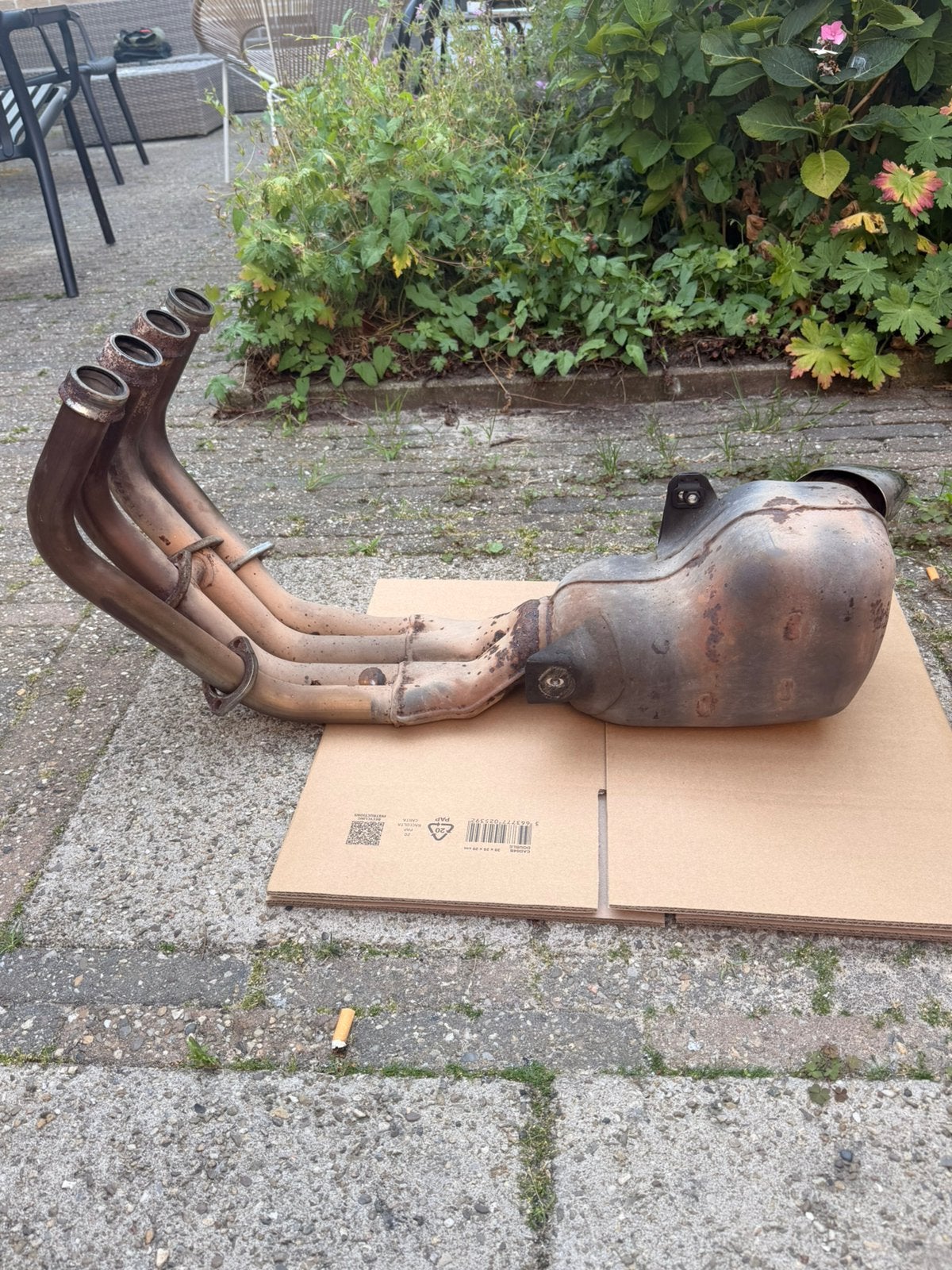 Yamaha xj6n uitlaat, Ophalen