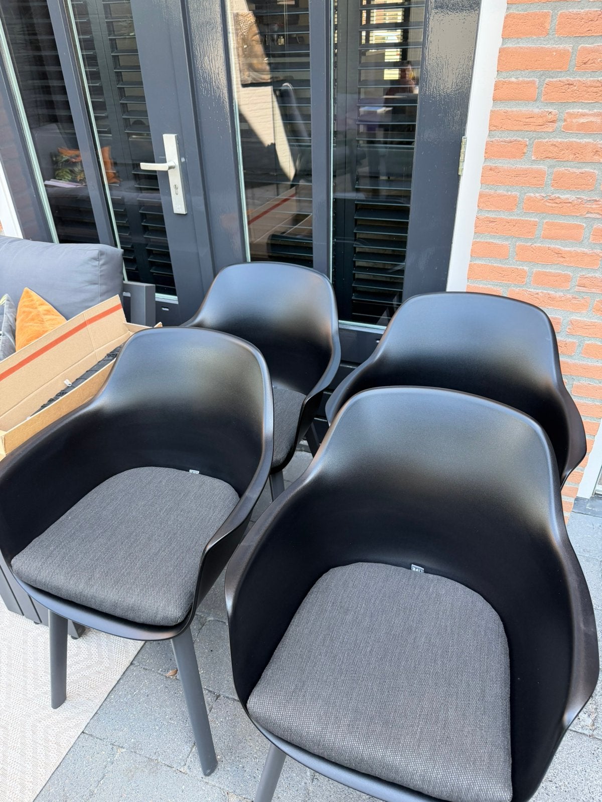 4x mooie Denver kuip tuinstoel + zit kussen. Zwart / grijs., Ophalen, Zo goed als nieuw, Kunststof
