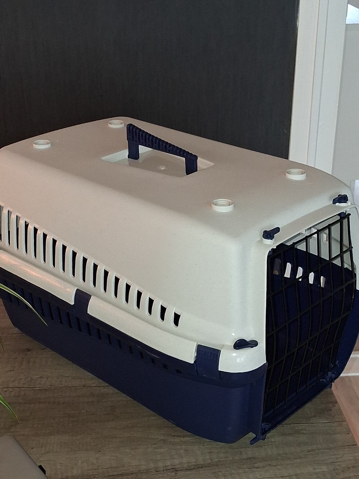 Katten/honden/konijnen Reisbench/Mand, Ophalen, Zo goed als nieuw