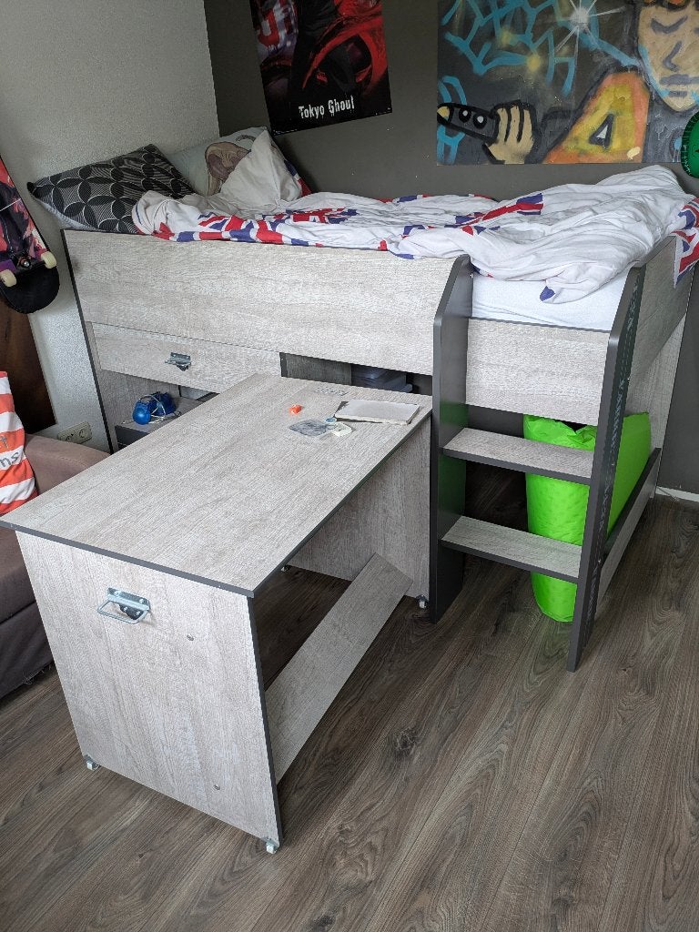 Hoogslaper met bureau, Ophalen, Zo goed als nieuw, Hoogslaper