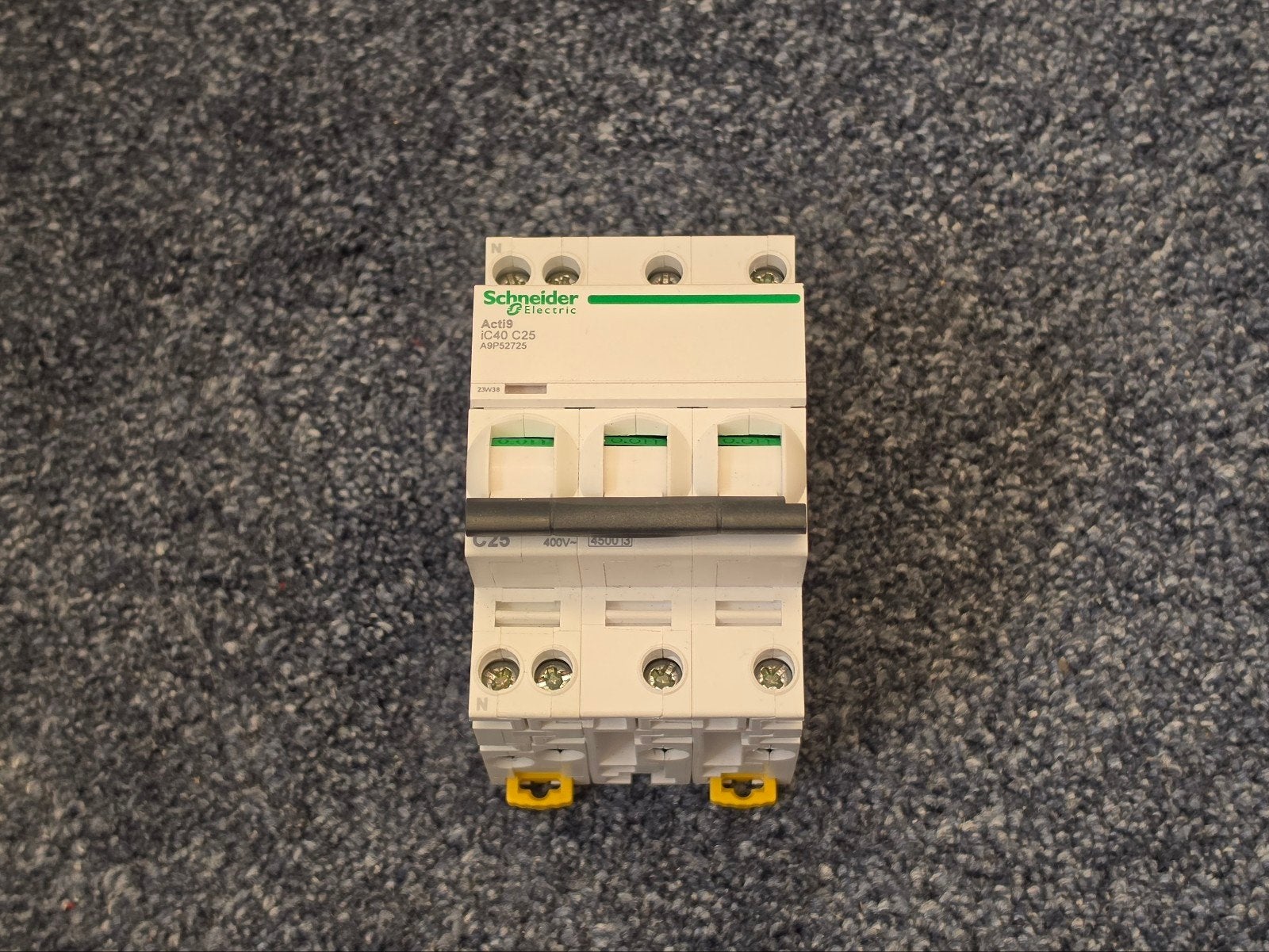 Schneider Electric Acti9 iC40 C25 (3P) automaat, Ophalen of Verzenden, Zo goed als nieuw, Schneider Electric, Installatieautomaat