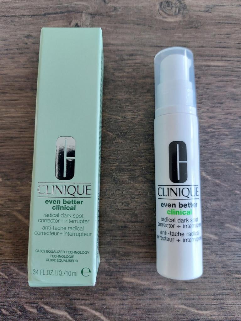 Clinique Even Better Clinical Radical Dark Spot Corrector, Ophalen of Verzenden, Nieuw, Gehele gezicht, Verzorging