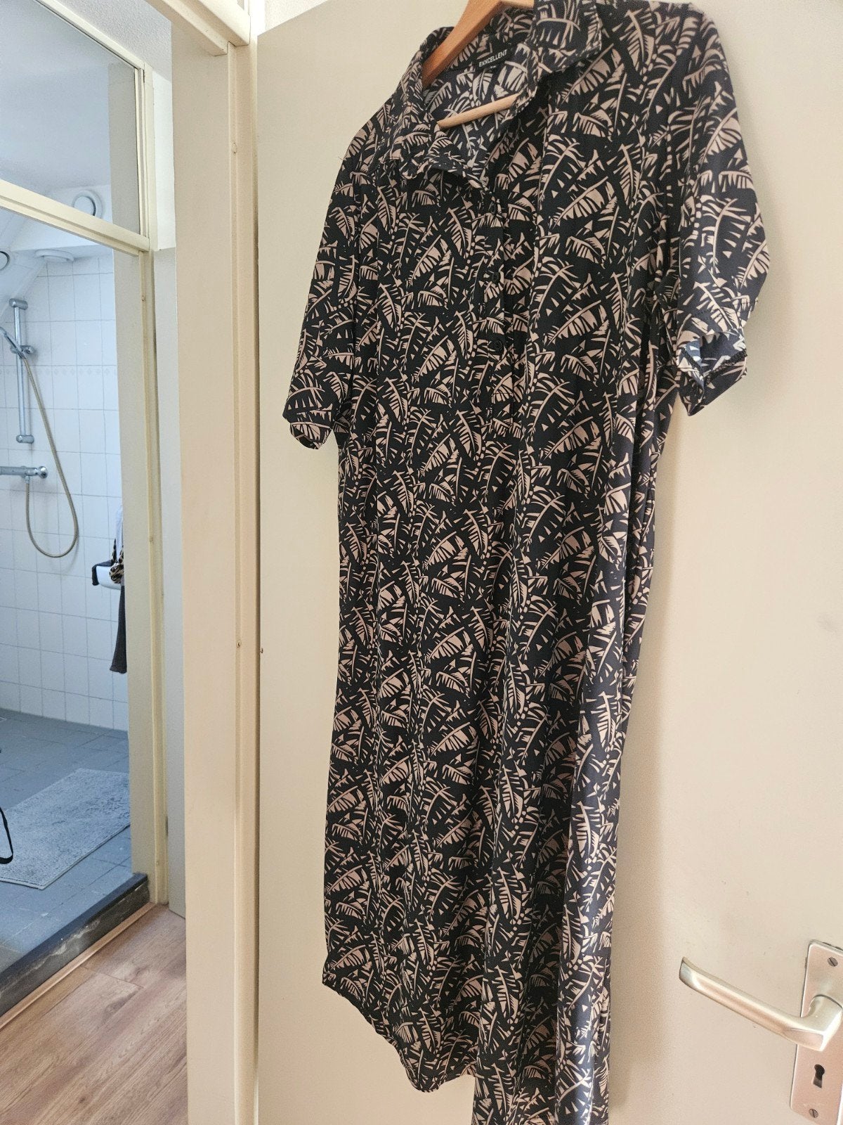 Exxcellent jurkje Zwart/Taupe mt 42, Zwart, Maat 42/44 (L), Ophalen of Verzenden, Zo goed als nieuw