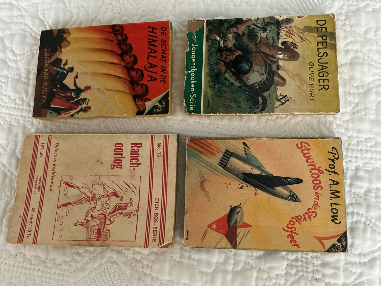 Te koop 4 miniboekjes, Ophalen of Verzenden