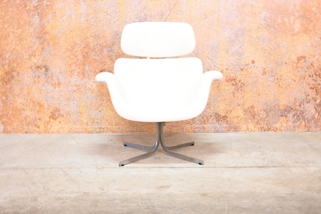 Als NIEUW! witte leren Artifort Big Tulip design fauteuil, Huis en Inrichting, Artifort, 75 tot 100 cm, Ophalen of Verzenden, Zo goed als nieuw