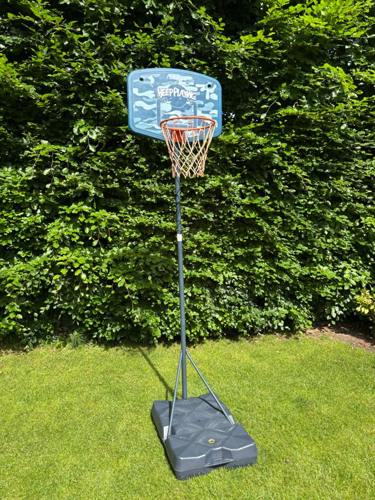 Basketbalring met standaard - Tarmak Keep Playing 220, Ophalen of Verzenden, Gebruikt, Ring, Bord of Paal