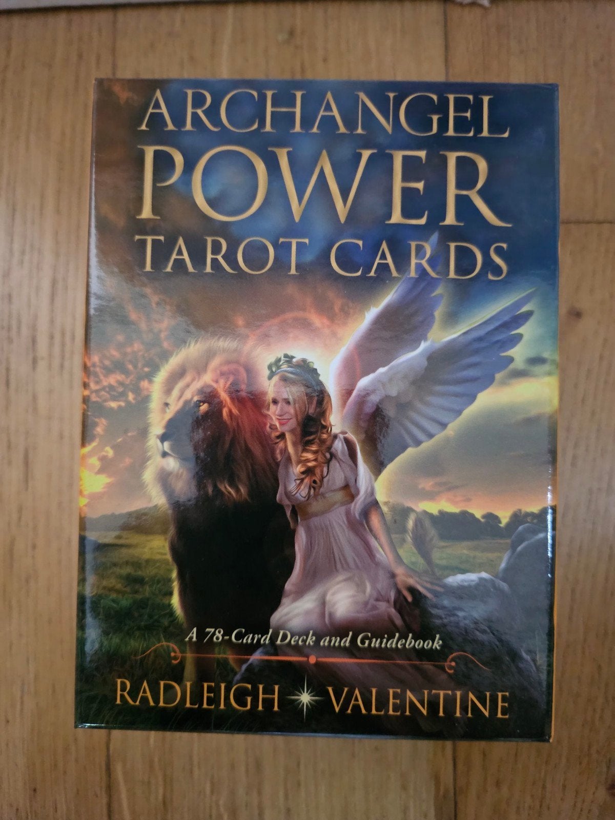 archangel power tarot doreen virtue, Ophalen of Verzenden, Zo goed als nieuw, Tarot of Kaarten leggen, Overige typen