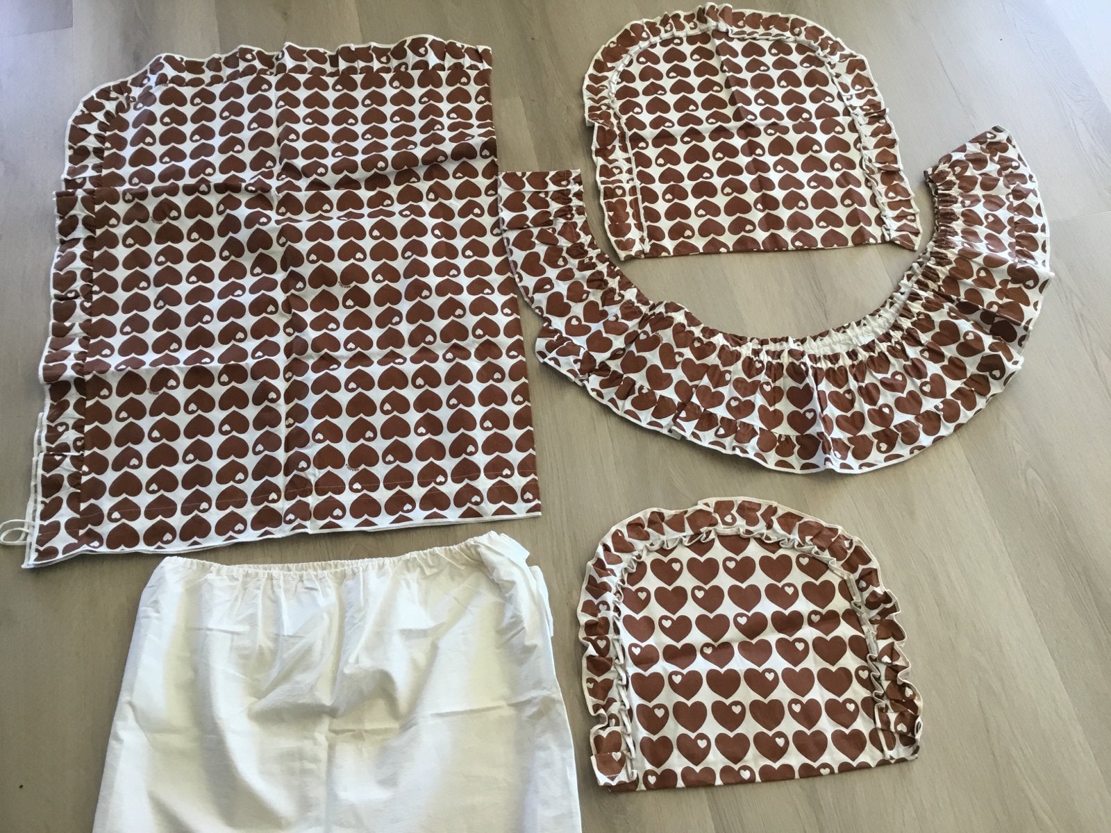 Bekleding vintage rotan wieg (Prenatal)., Ophalen, Gebruikt, Wieg