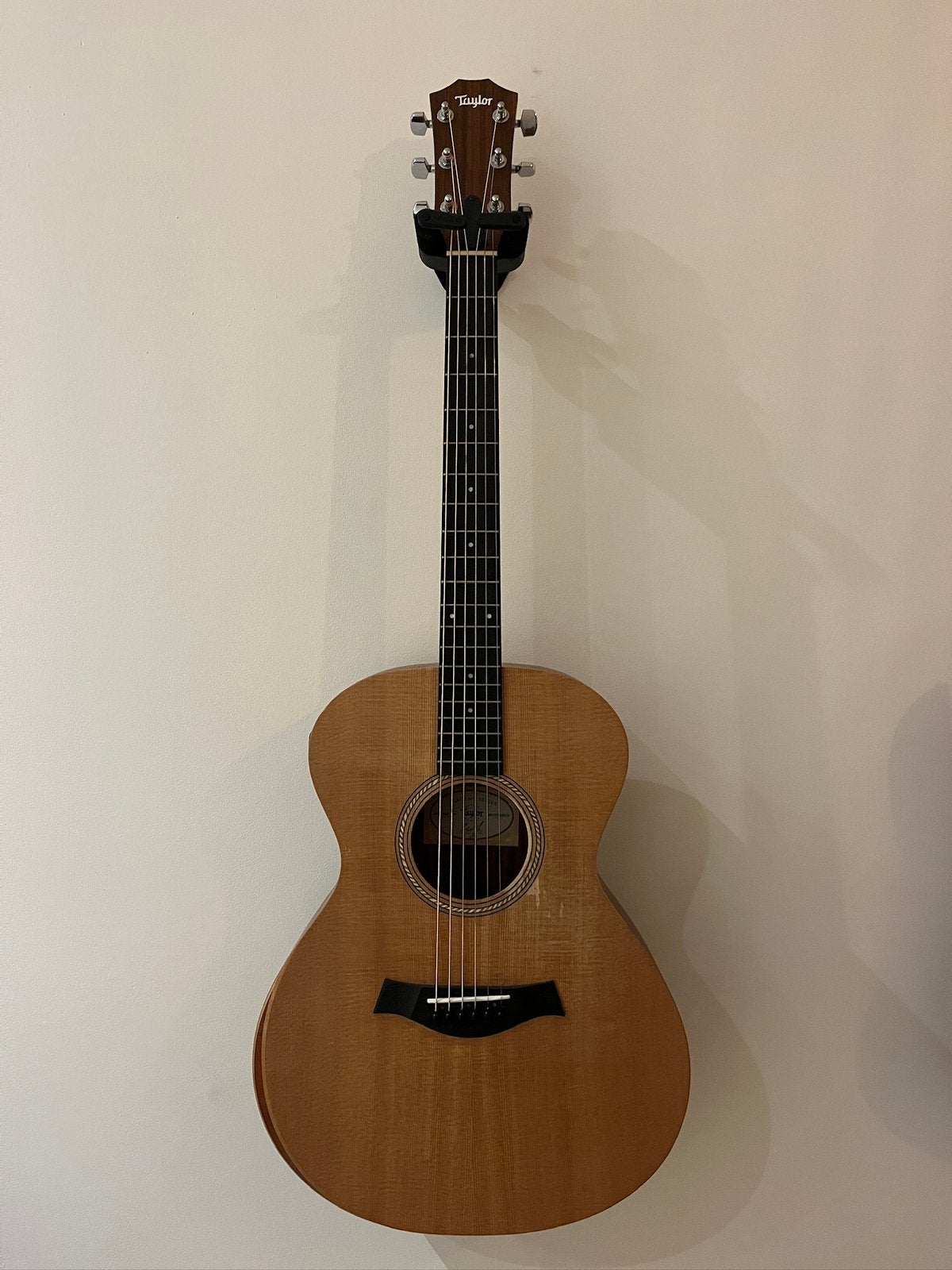 Taylor 12e Academy semi akoestische gitaar incl gigbag, Ophalen, Zo goed als nieuw, Western- of Steelstringgitaar
