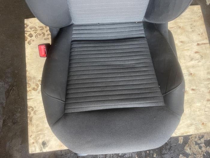 Stoel links van een Volkswagen Polo, Auto-onderdelen, Gebruikt, -, -, -