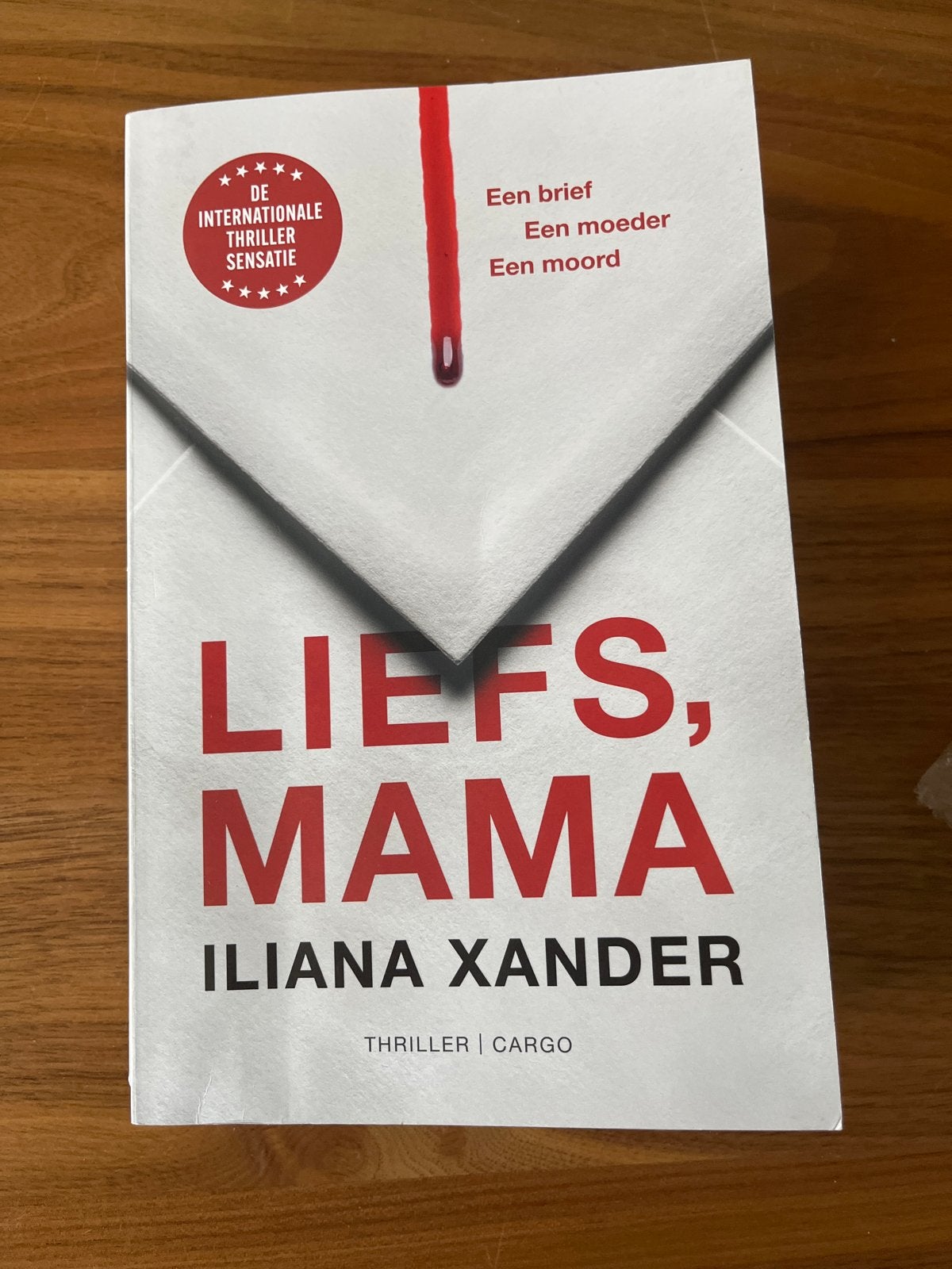Liefs, Mama - Iliana Xander (Thriller), Ophalen, Gelezen, Amerika