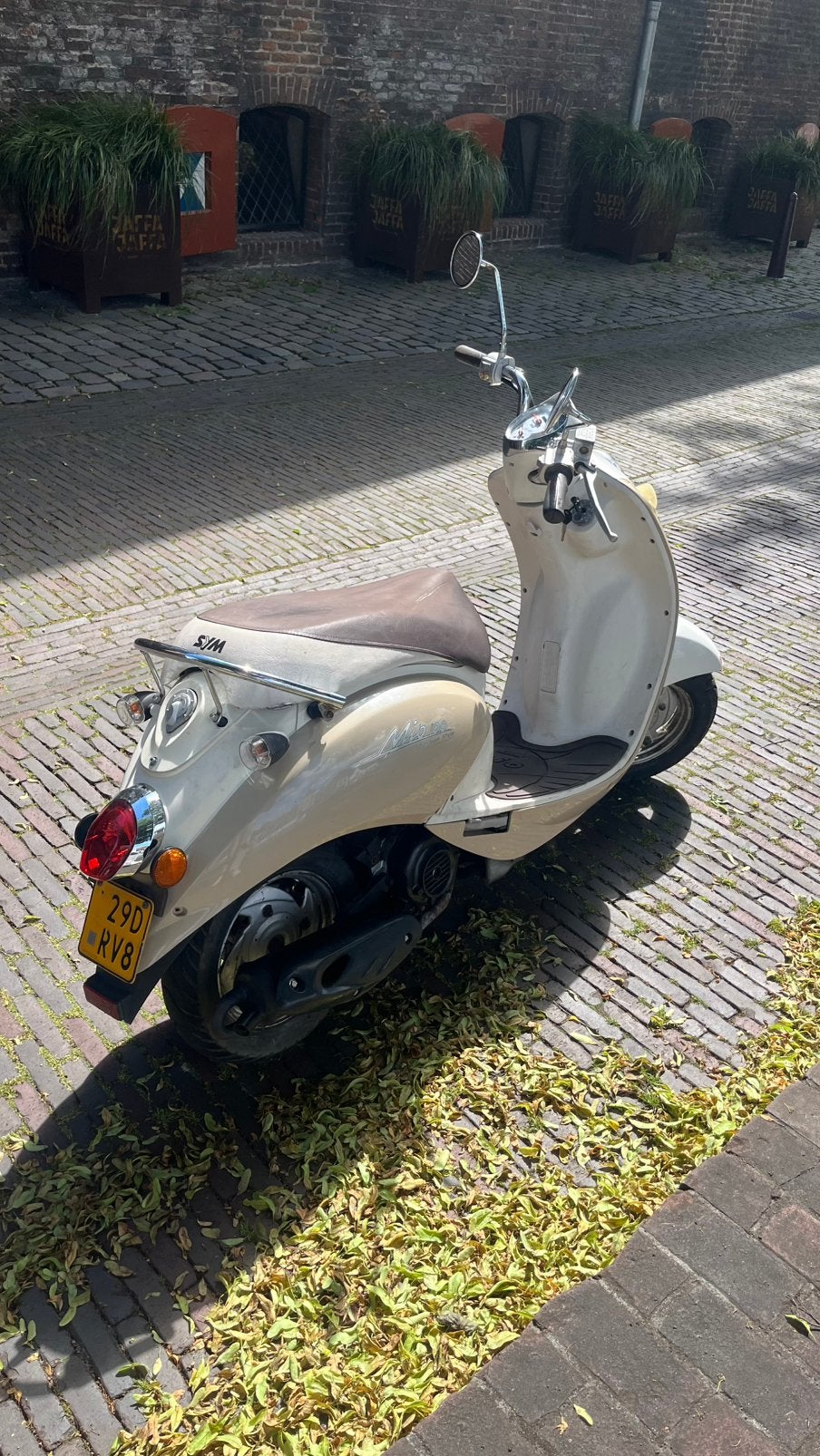 Nette Sym mio, Fietsen en Brommers, Scooters | SYM, Ophalen of Verzenden, Zo goed als nieuw, Benzine, Mio