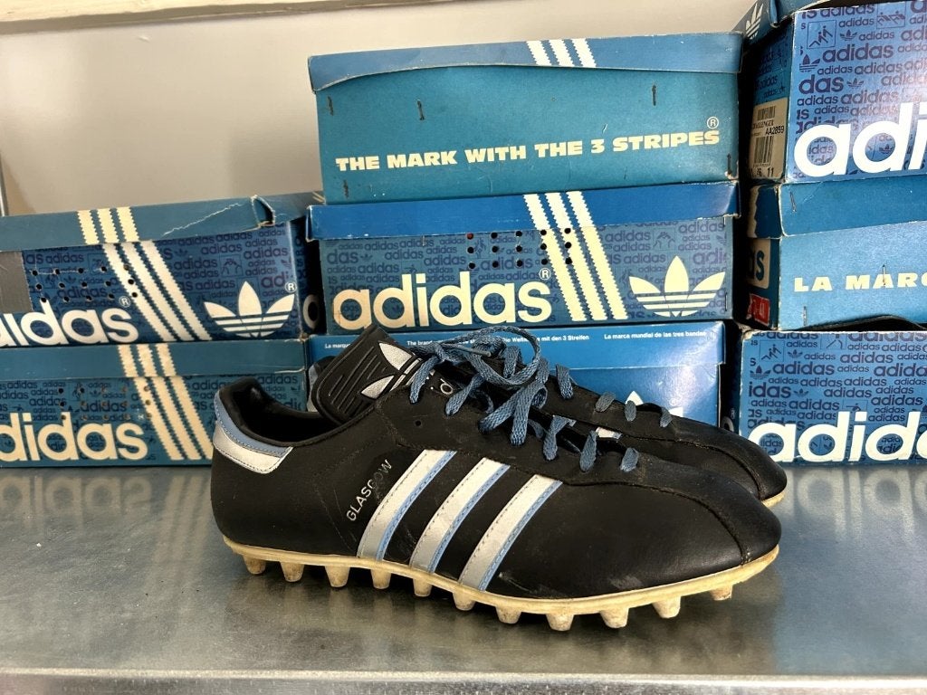 brand new 1985 adidas glasgow football boots deadstock vinta, Gebruikt, Maat XS of kleiner, Schoenen, Ophalen of Verzenden