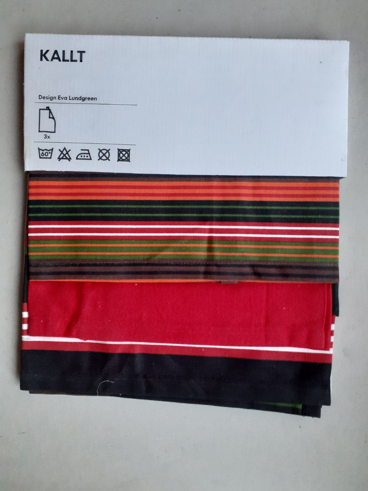 nieuw setje van 3 kleuren theedoeken type KALLT 100 % katoen, Ophalen of Verzenden, Nieuw, Overige kleuren, Tafelkleed of Tafelzeil