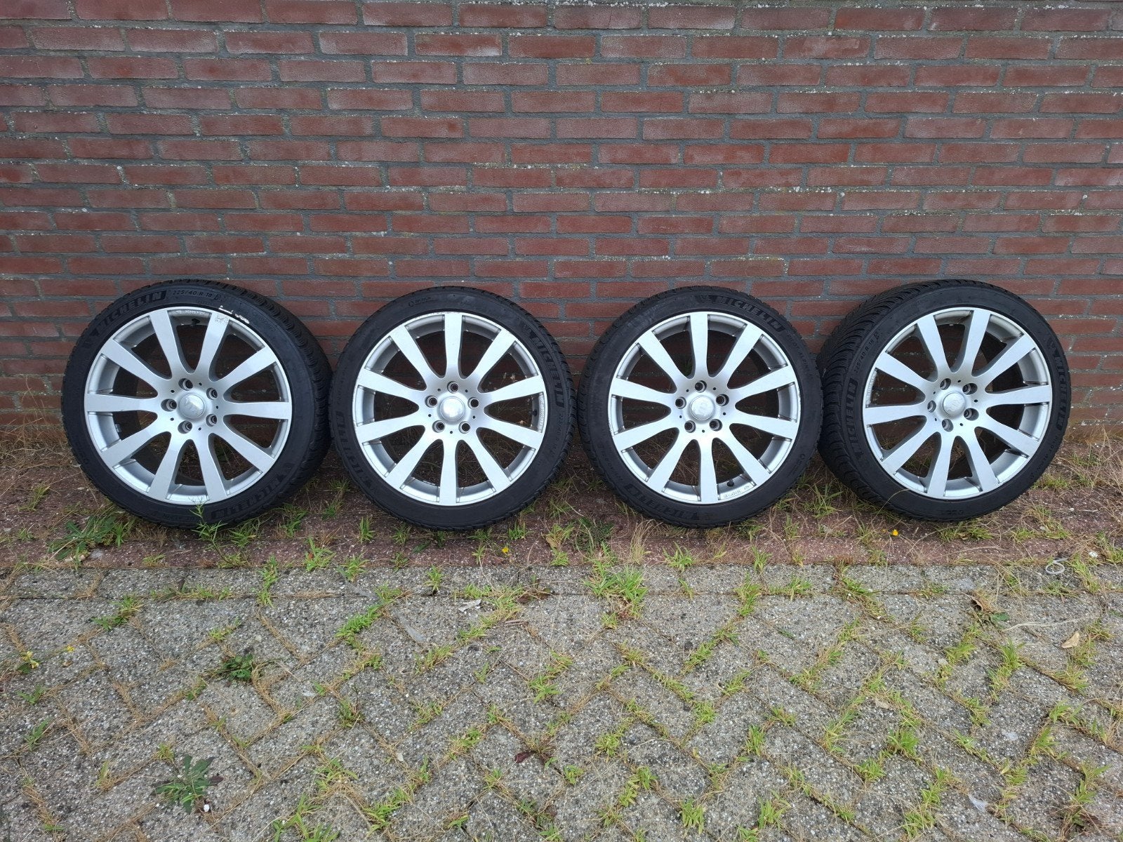 Kia Proceed 225/40/18 Winterbanden Michelin Pilot Alpin 5, Auto-onderdelen, Banden en Velgen, Ophalen