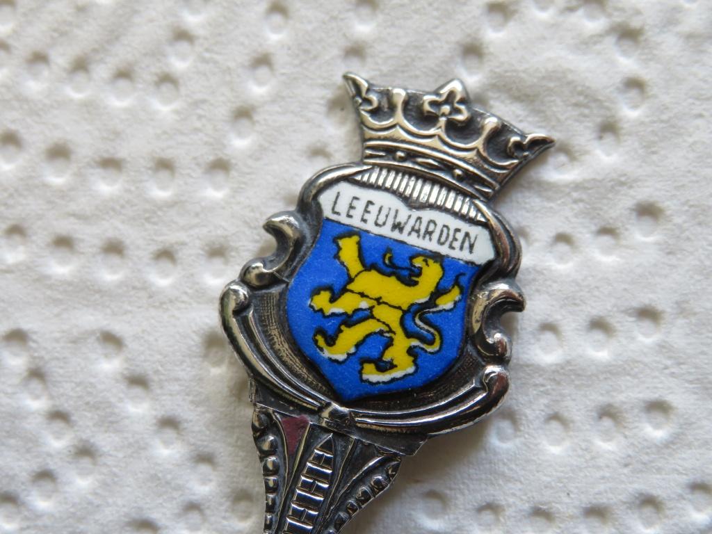 Verzilverd Lepeltje Wapen Leeuwarden (porselein), Verzenden, Verzilverd, Zo goed als nieuw, Bestek